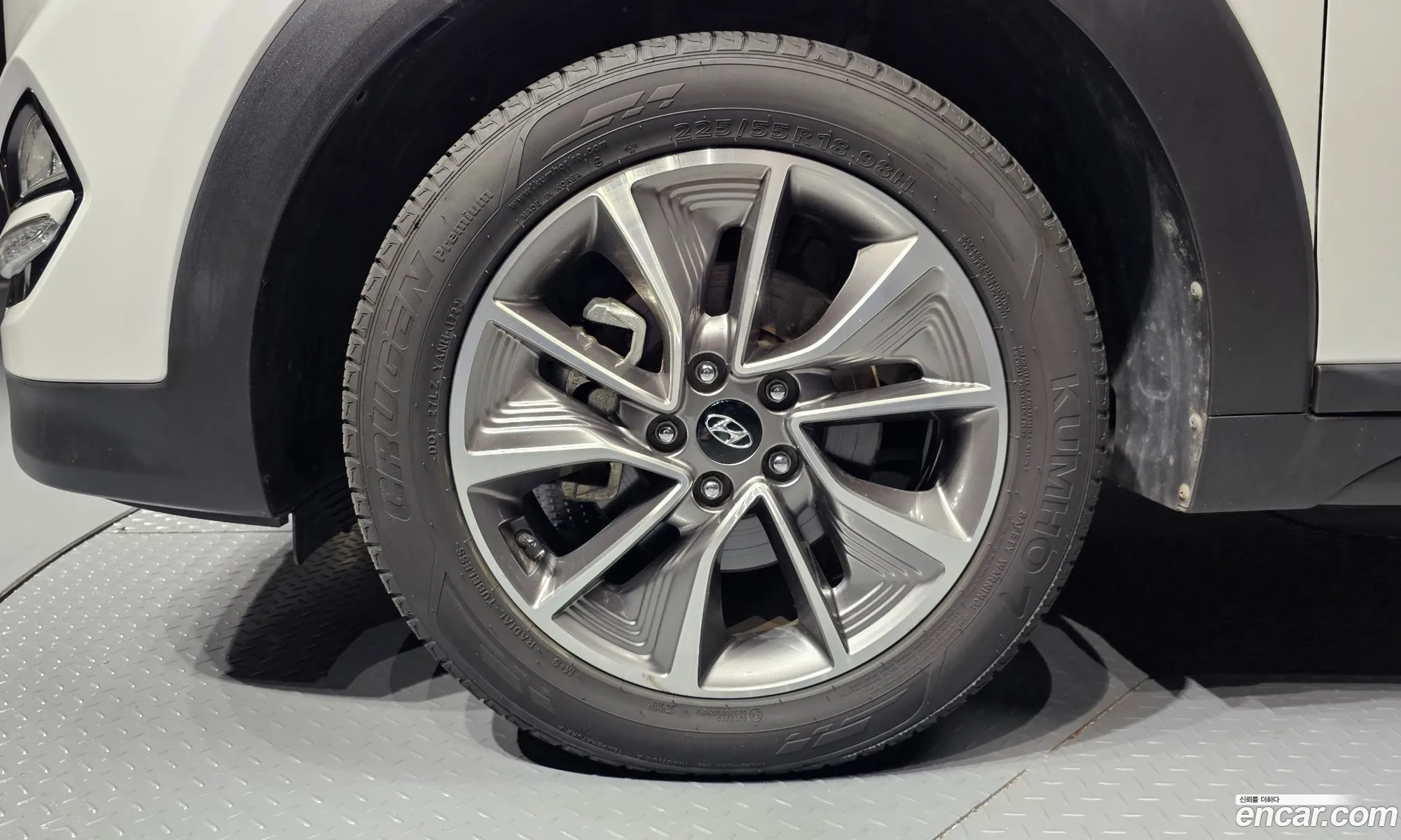 Hyundai Tucson Iii Diesel 17 2Wd 2018 - фотография 17004648