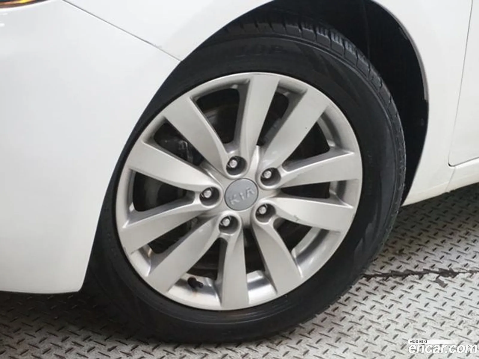 Kia K3 I Trendy 2014 - фотография 18823354