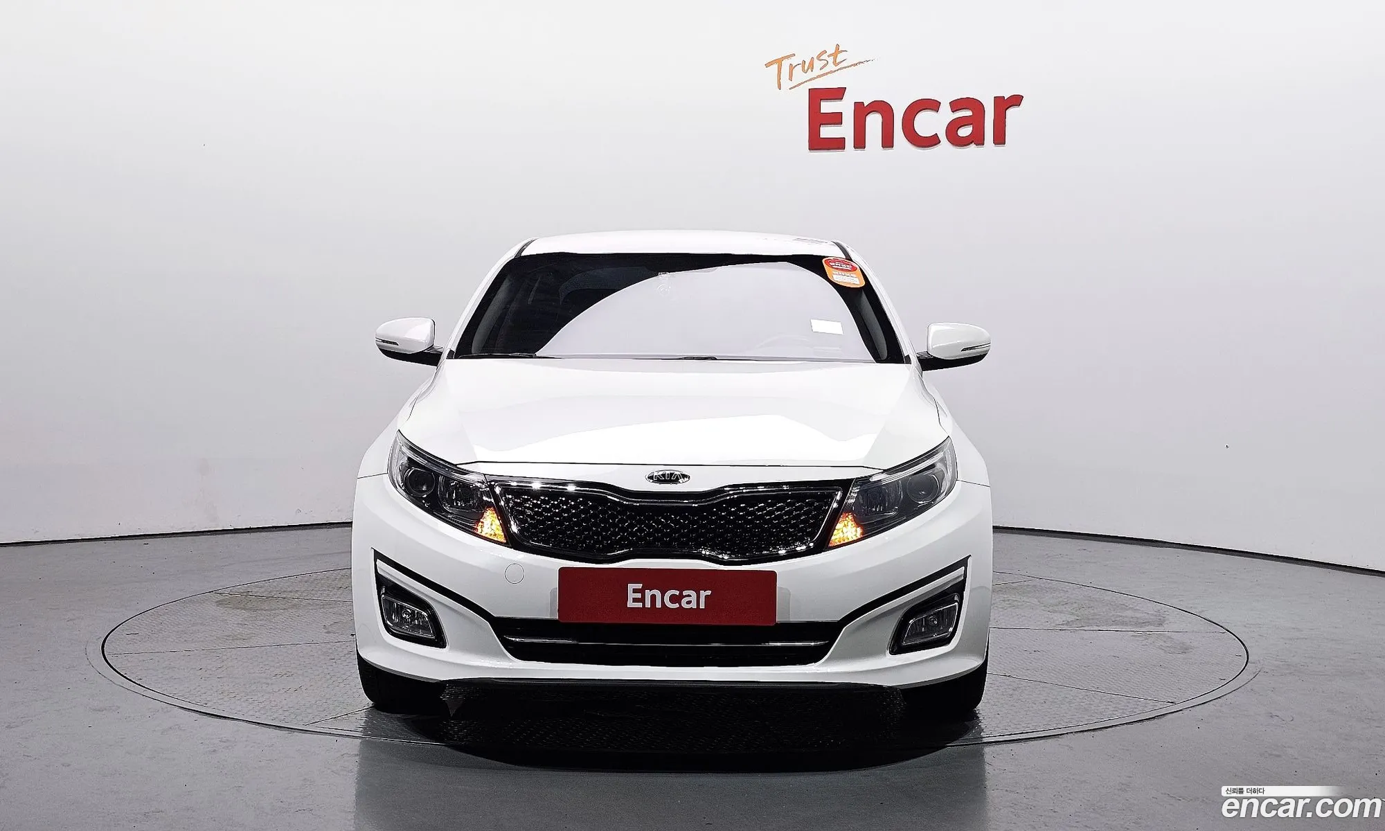 Kia K5 Lpi Luxury 2014 - фотография 18782369