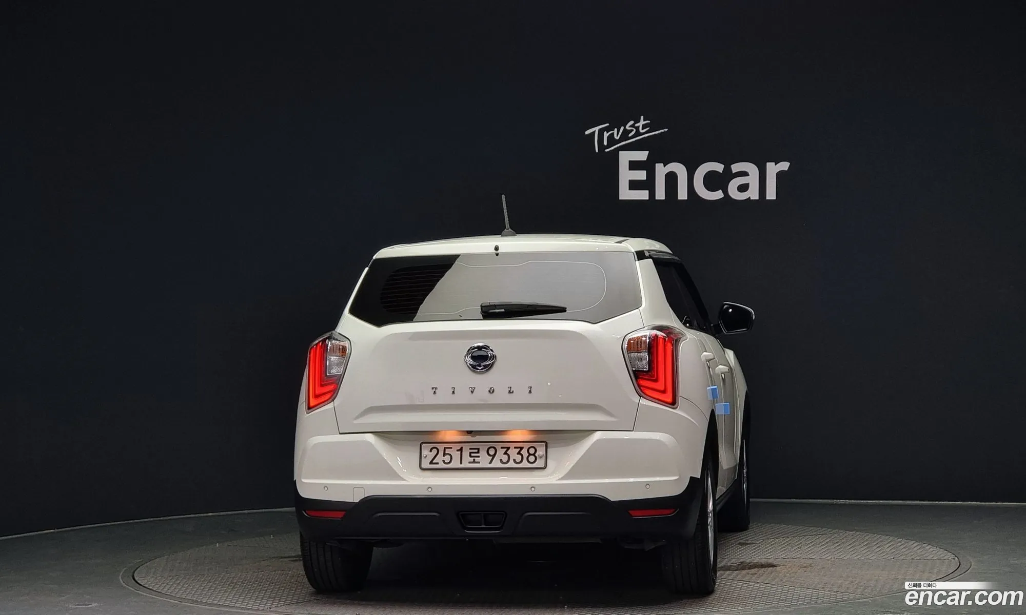 Kg Mobility Ssangyong Very New Tivoli Diesel 16 2Wd V1 - фотография 7268970