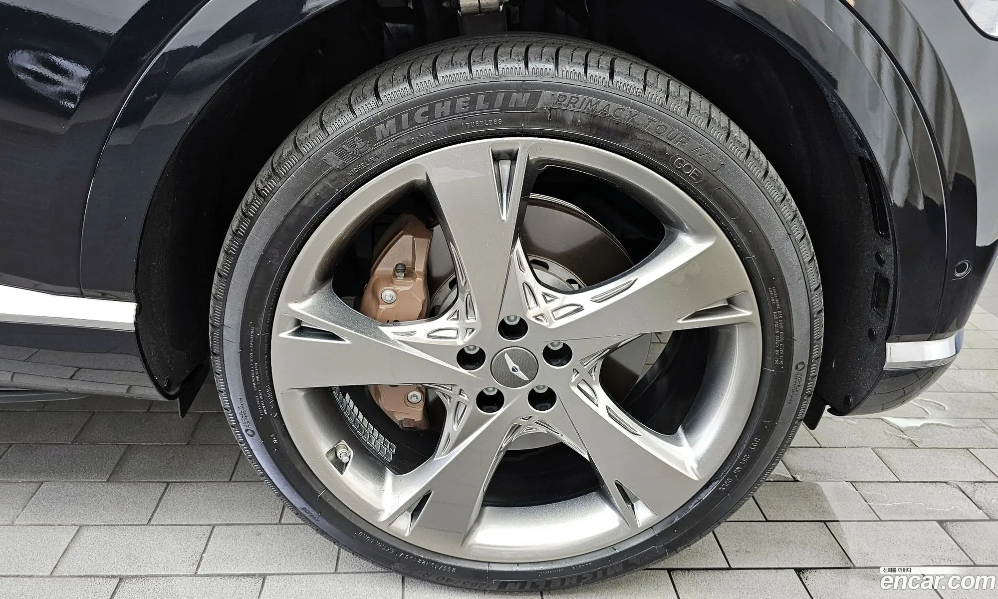 Genesis Gv80 35T Gasoline Awd 2023 - фотография 1708256
