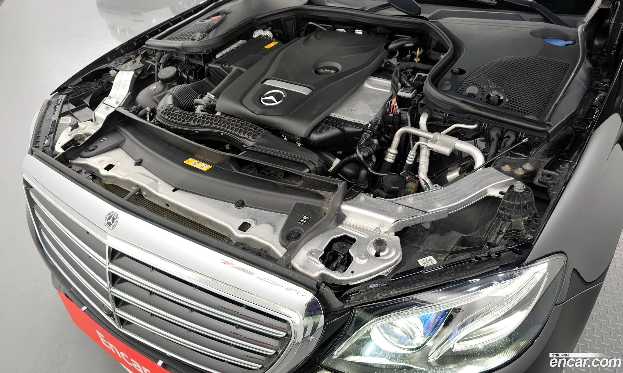 Mercedes-Benz E-Klasse V W213 S213 C238 E300 Exclusive 2019 - фотография 17175915