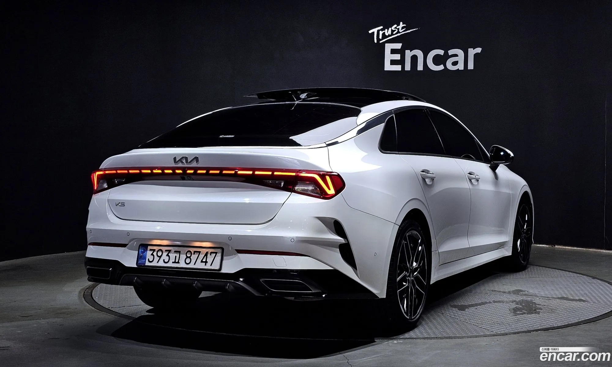 Kia K5 16 Turbo 2023 - фотография 17554172