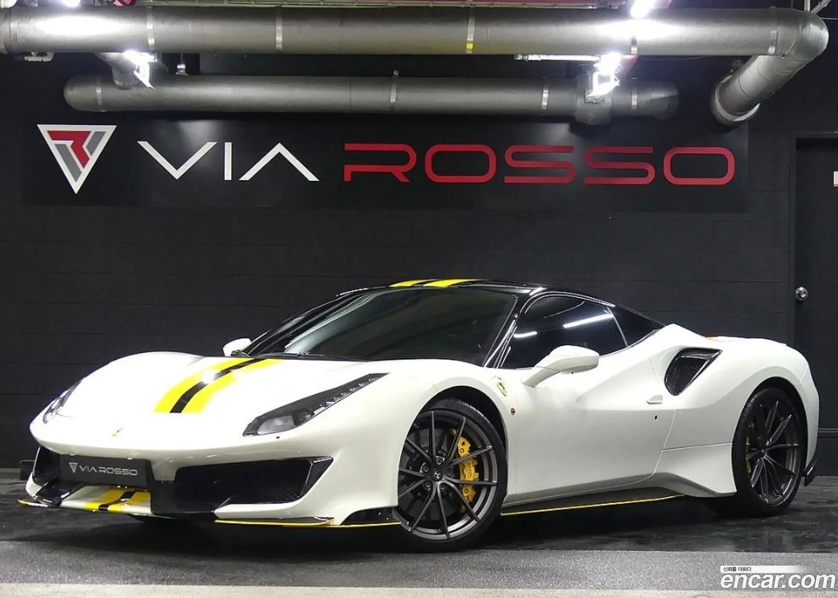 Ferrari 488 488 39 Coupe 2019 - фотография 3507997