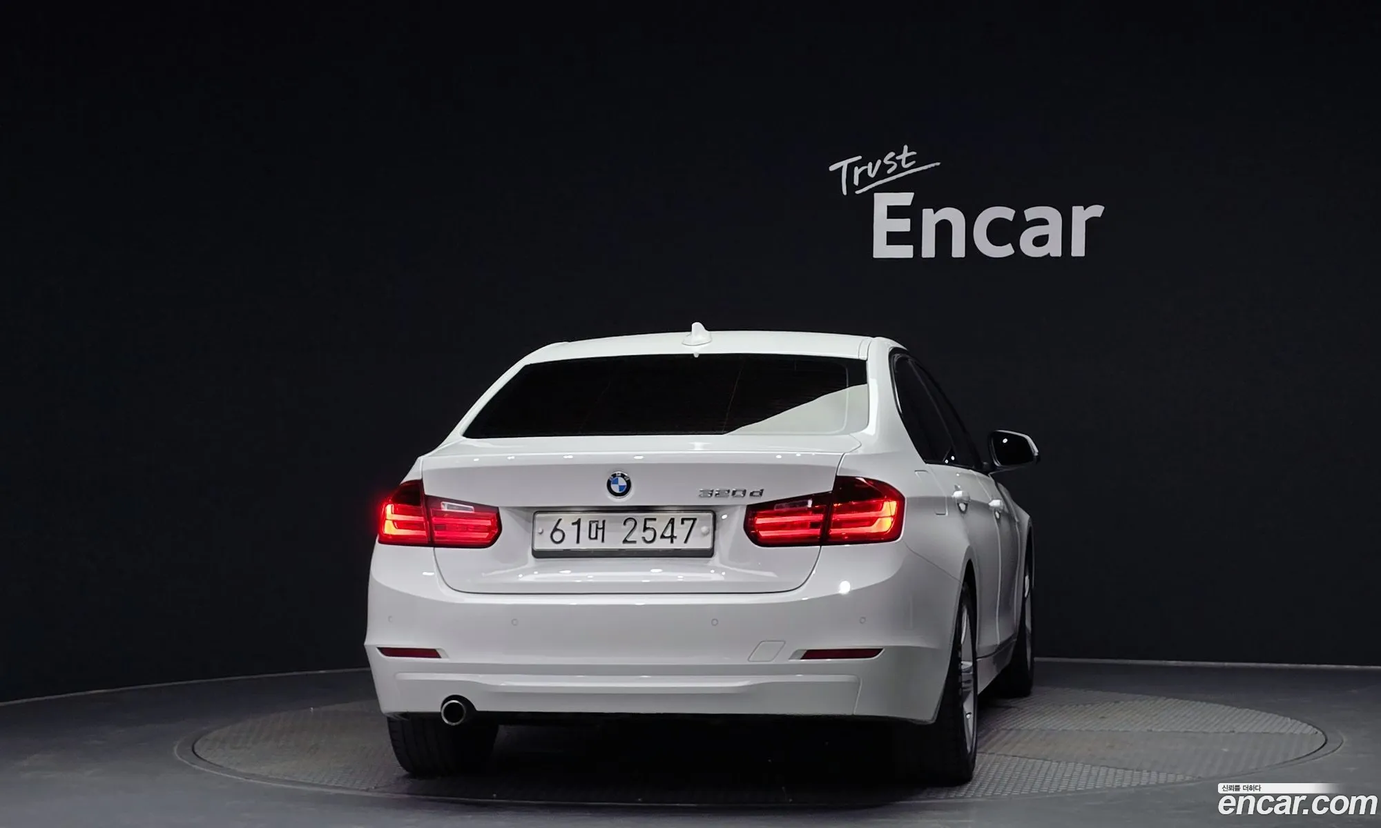 BMW 3Er Vi F3X 320D 2015 - фотография 2349430