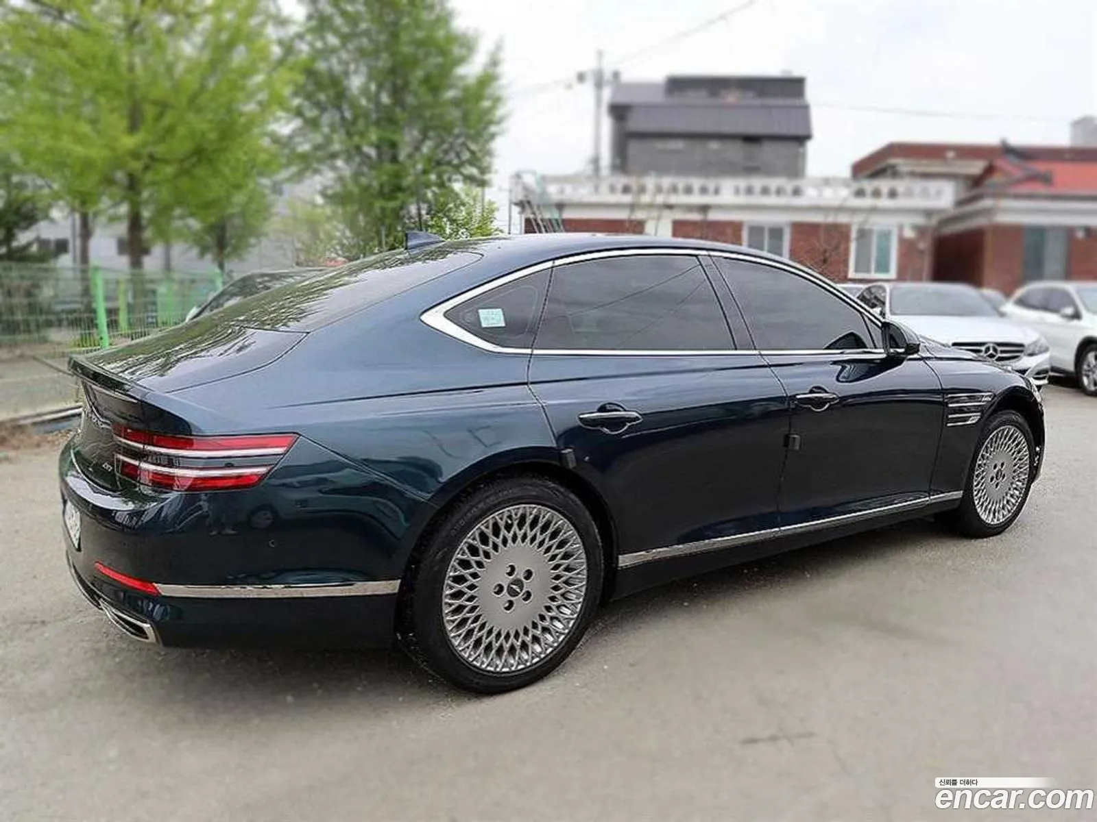 Genesis G80 Rg3 Gasoline 25 Turbo Awd - фотография 12712090