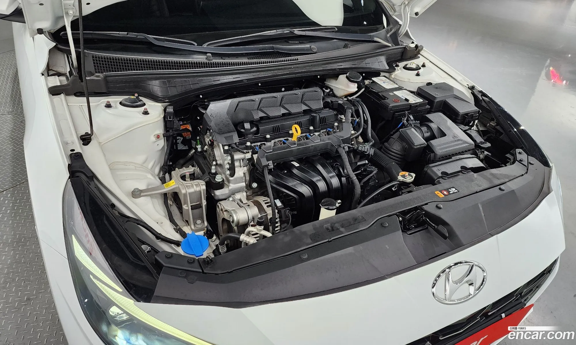 Hyundai Avante Vi 16 2021 - фотография 17040652