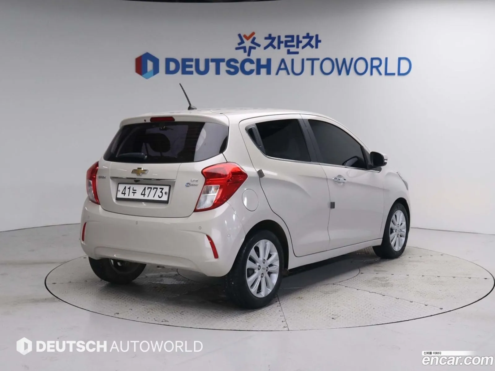 Chevrolet Spark Ltz 2016 - фотография 17607601