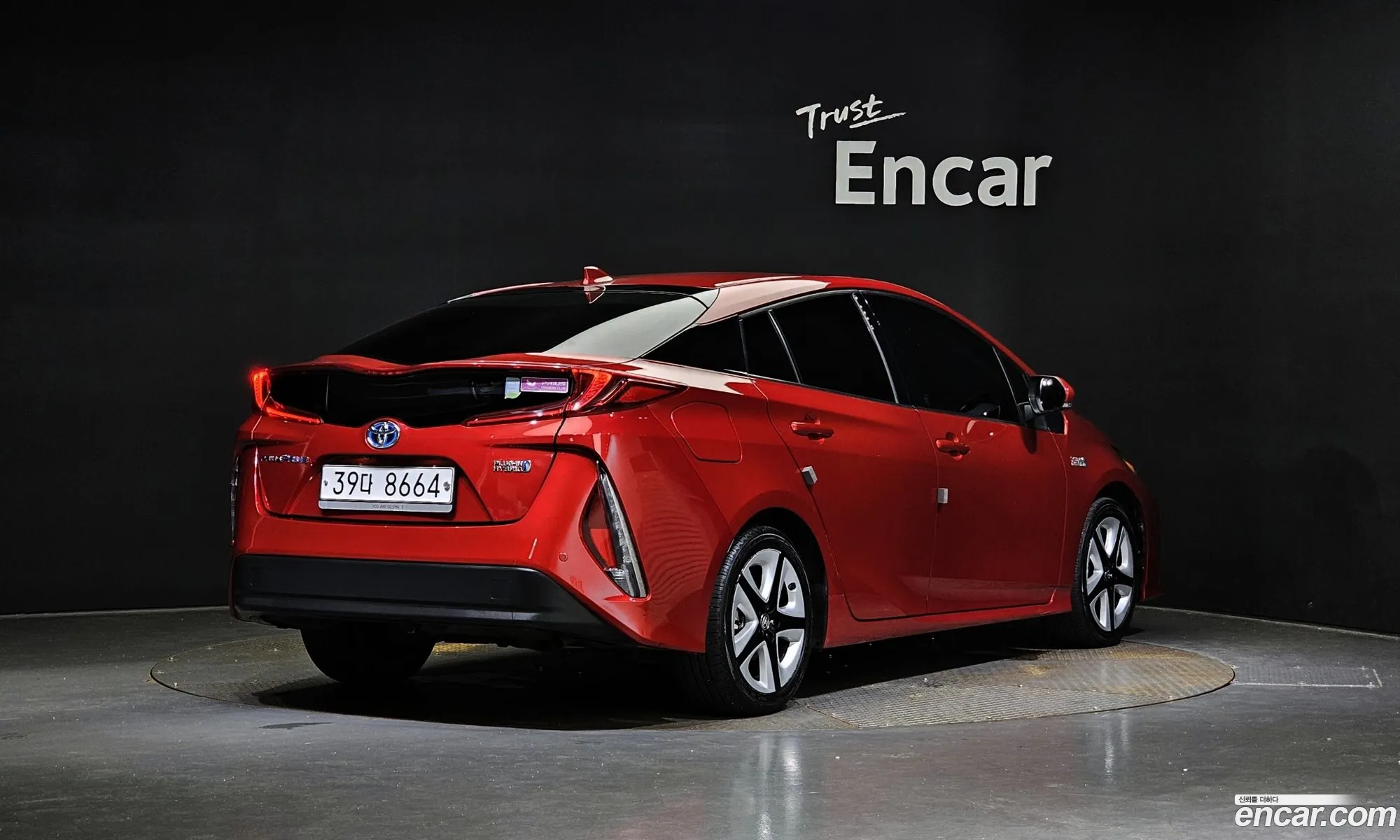 Toyota Prius Iv Xw50 18 2017 - фотография 14401250