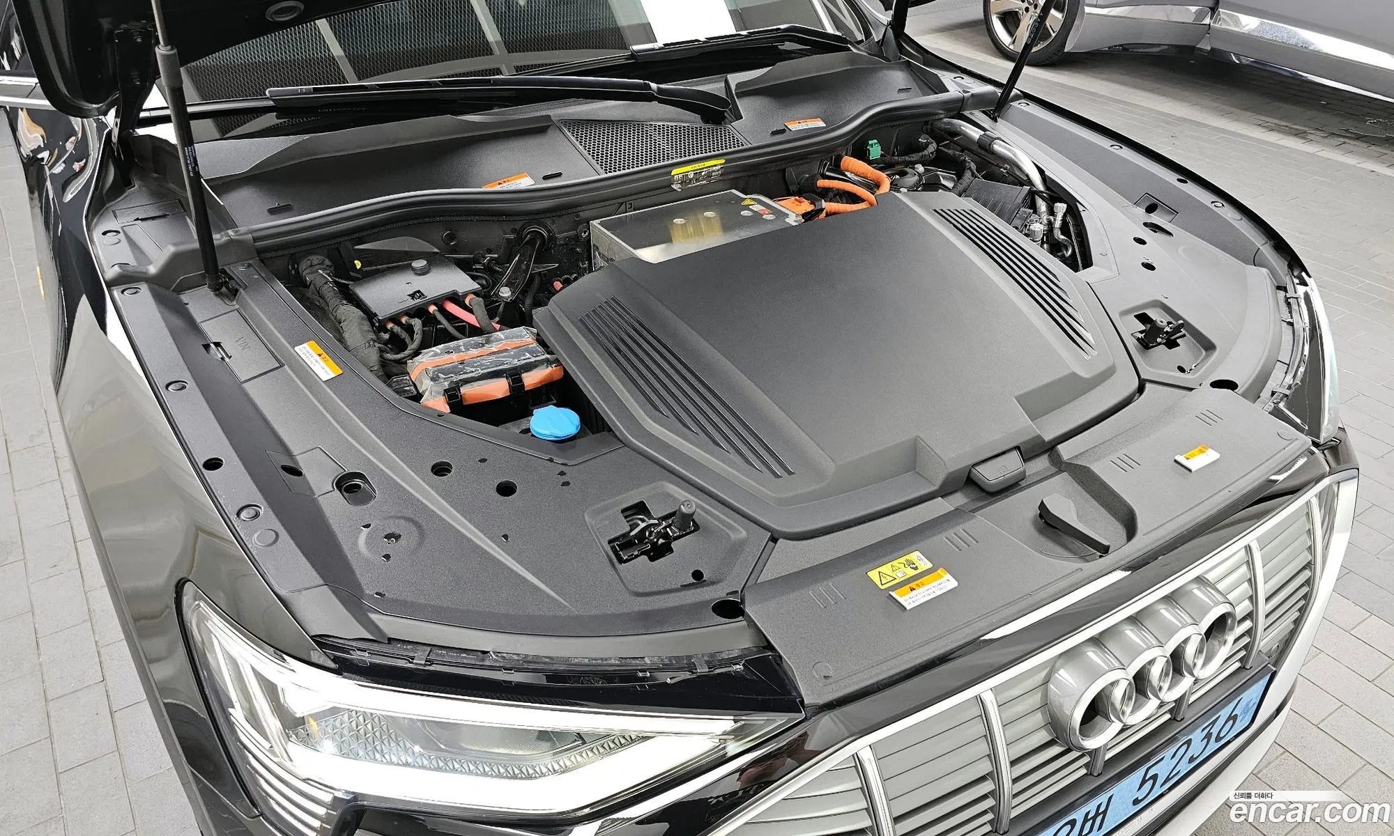 Audi E-Tron I 55 Quattro 2021 - фотография 3794034