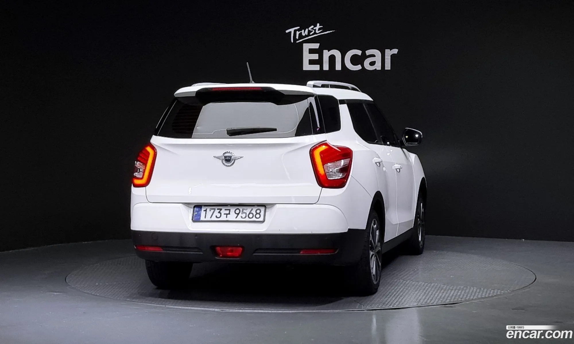 Ssangyong Tivoli Tivoli Diesel Ix 2Wd 2018 - фотография 15680063