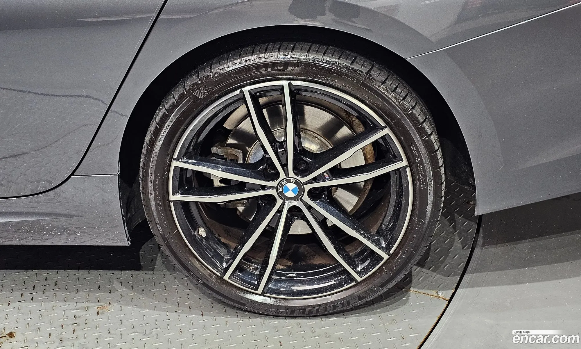 BMW 3Er Vii G2X 330E M Sports 2021 - фотография 11392186