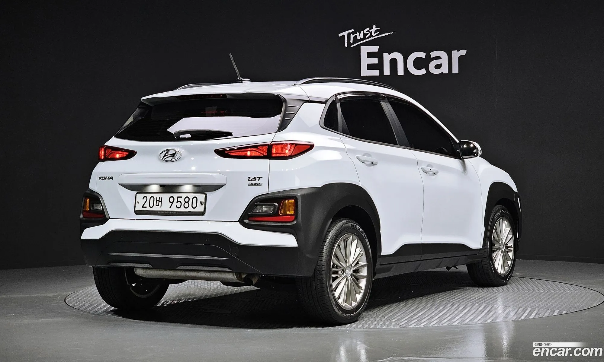 Hyundai Kona 16 Turbo 4Wd 2018 - фотография 17020341
