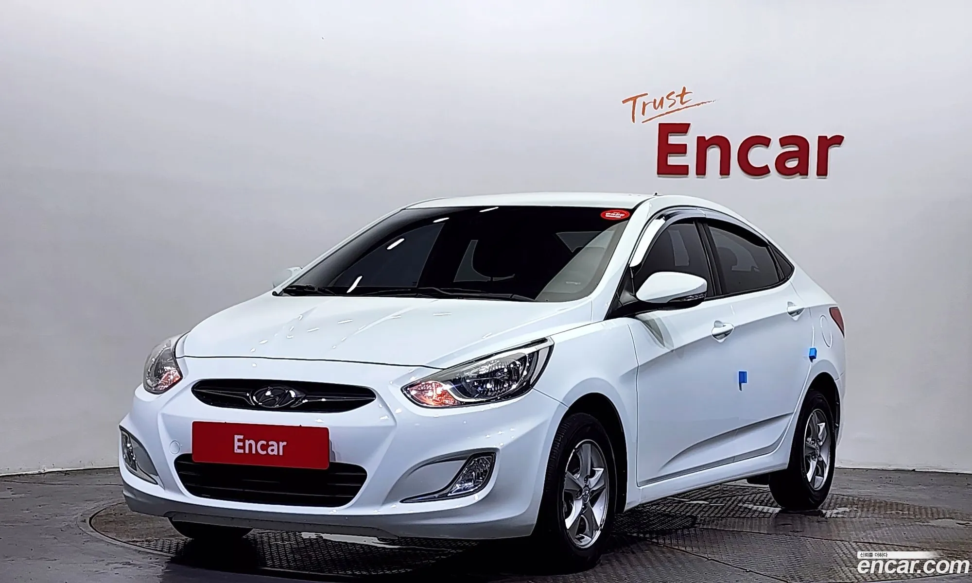 Hyundai Accent Iv 14 Vvt Modern 2014 - фотография 17054489