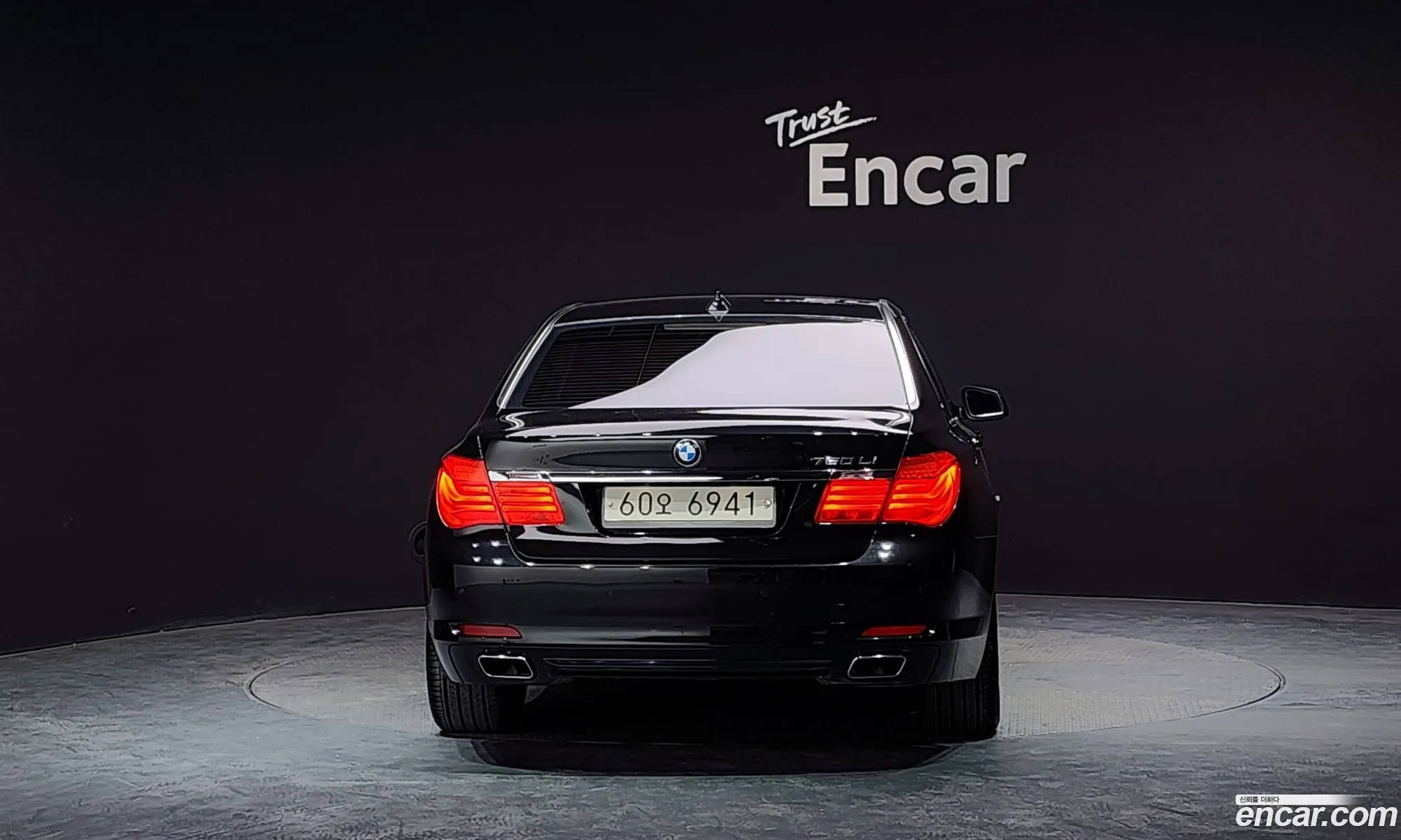 BMW 7Er V F01F02F04 750Li 2011 - фотография 11392163