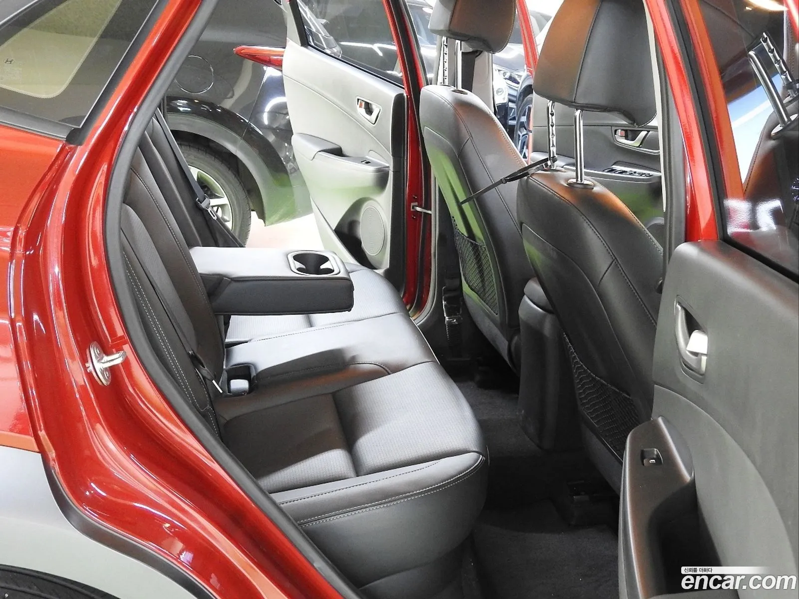Hyundai Kona I 16 Turbo 2Wd 2020 - фотография 17020428