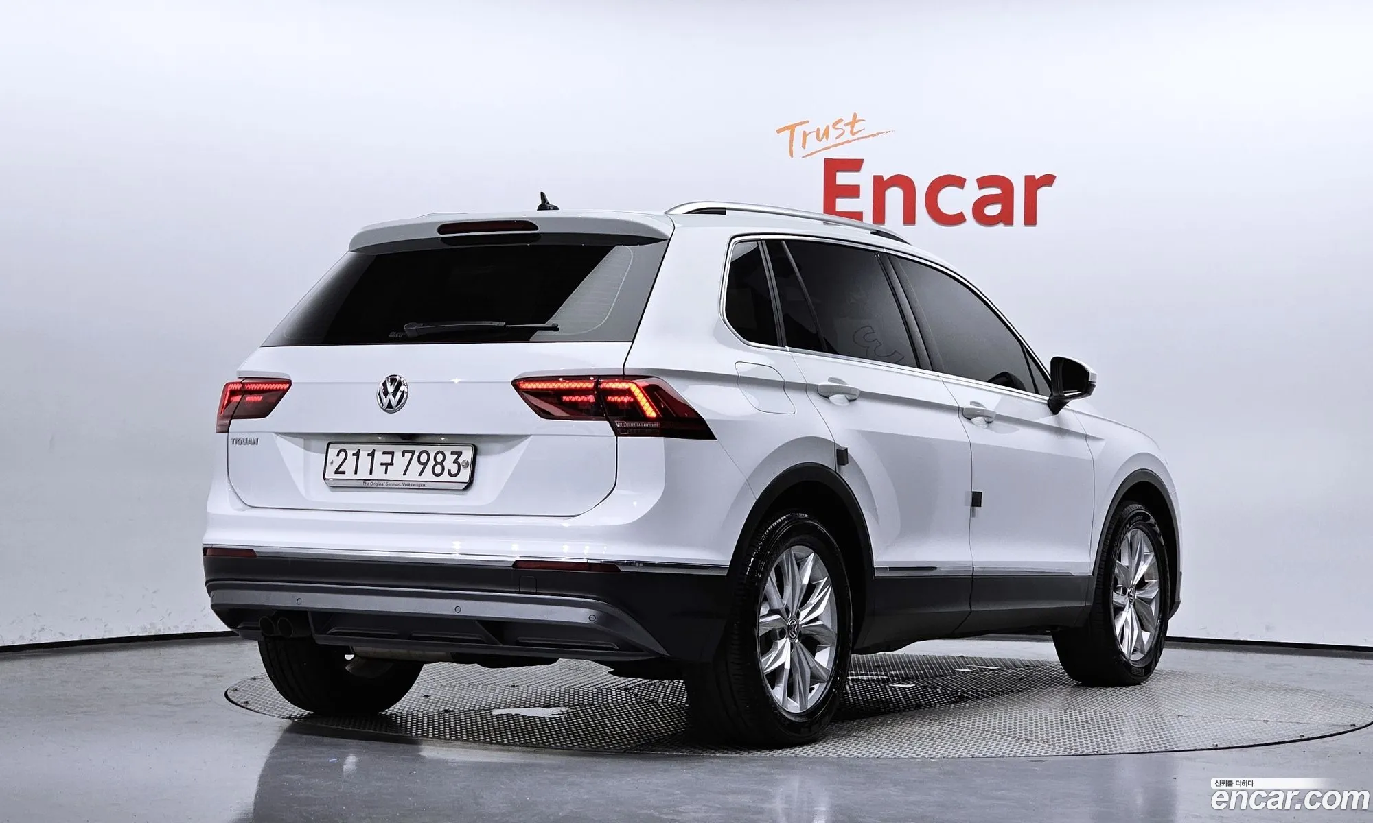 Volkswagen Tiguan Ii 20 Tdi Premium 2020 - фотография 16507225
