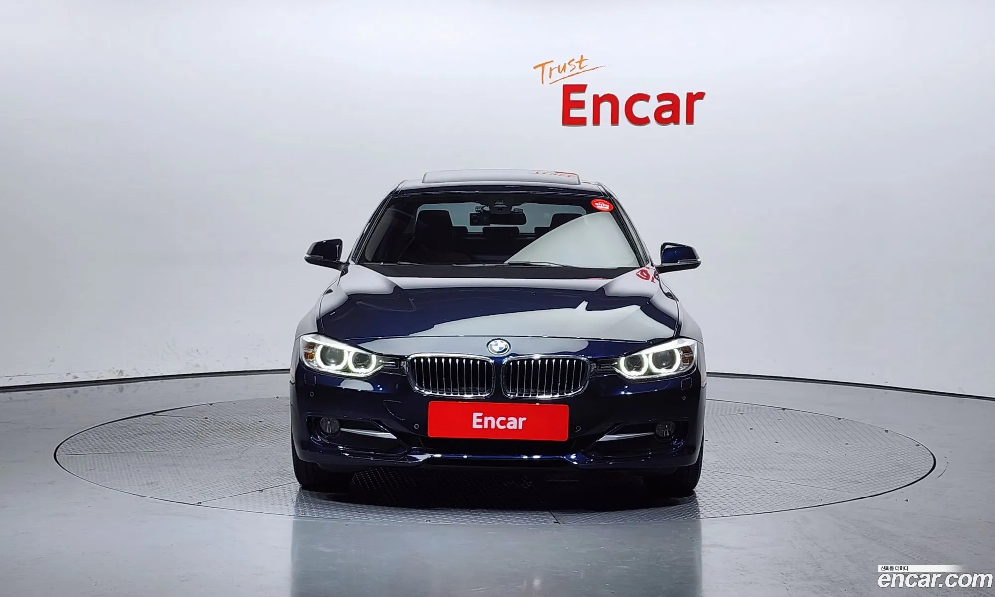 BMW 3Er Vi F3X 320D Luxury 2014 - фотография 13486369