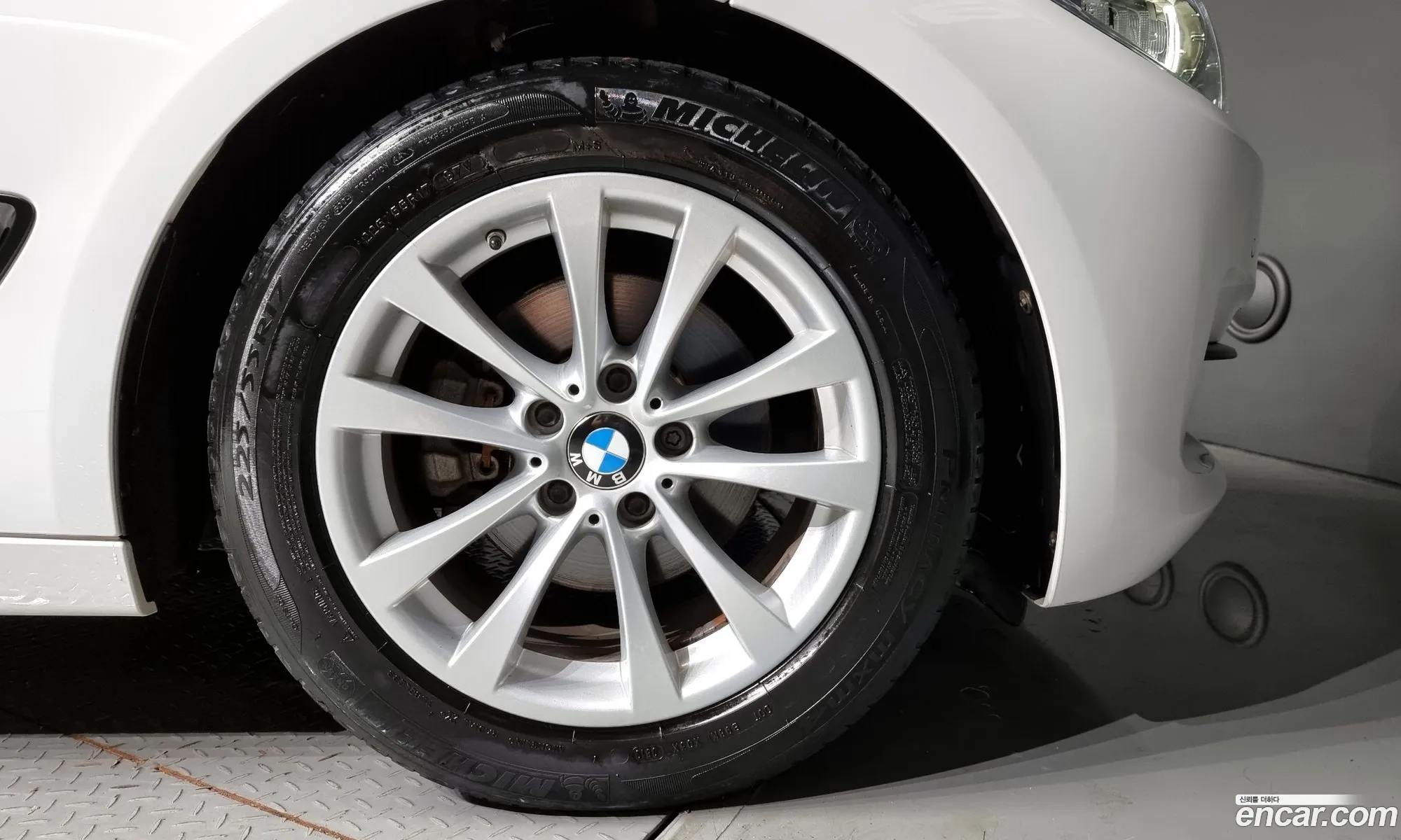 BMW 6Er Iii F06F13F12 Gt 320D 2016 - фотография 11392121