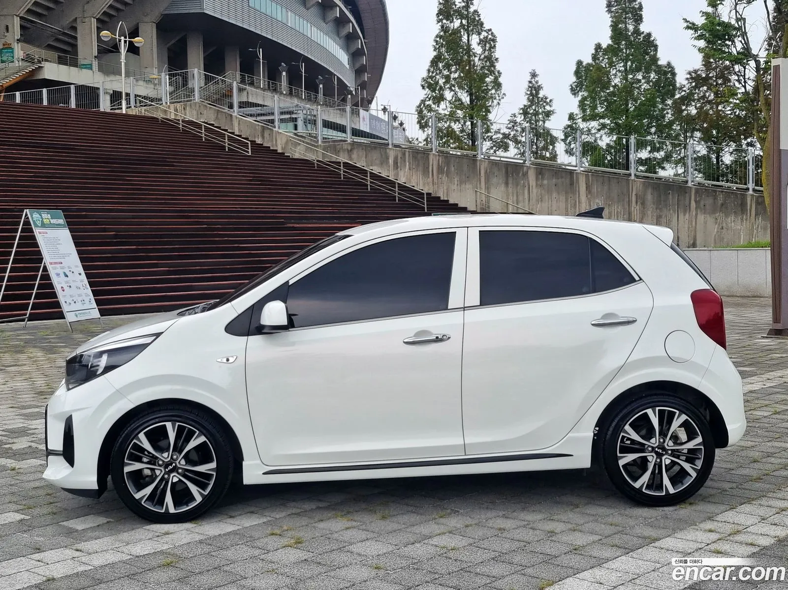 Kia Morning Prestige 2023 - фотография 17554160