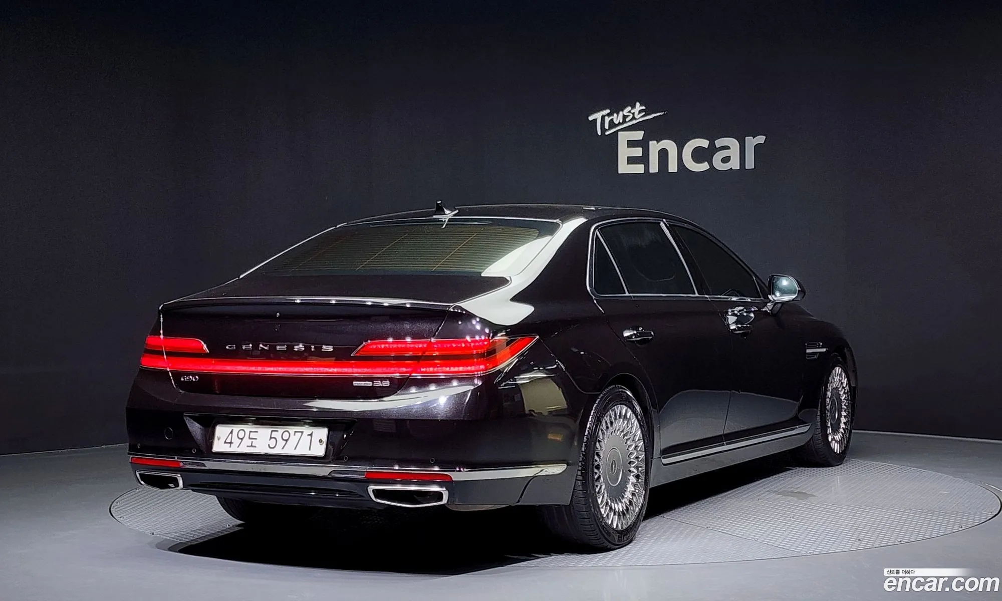 Genesis G90 I 38 Awd 2019 - фотография 1708217