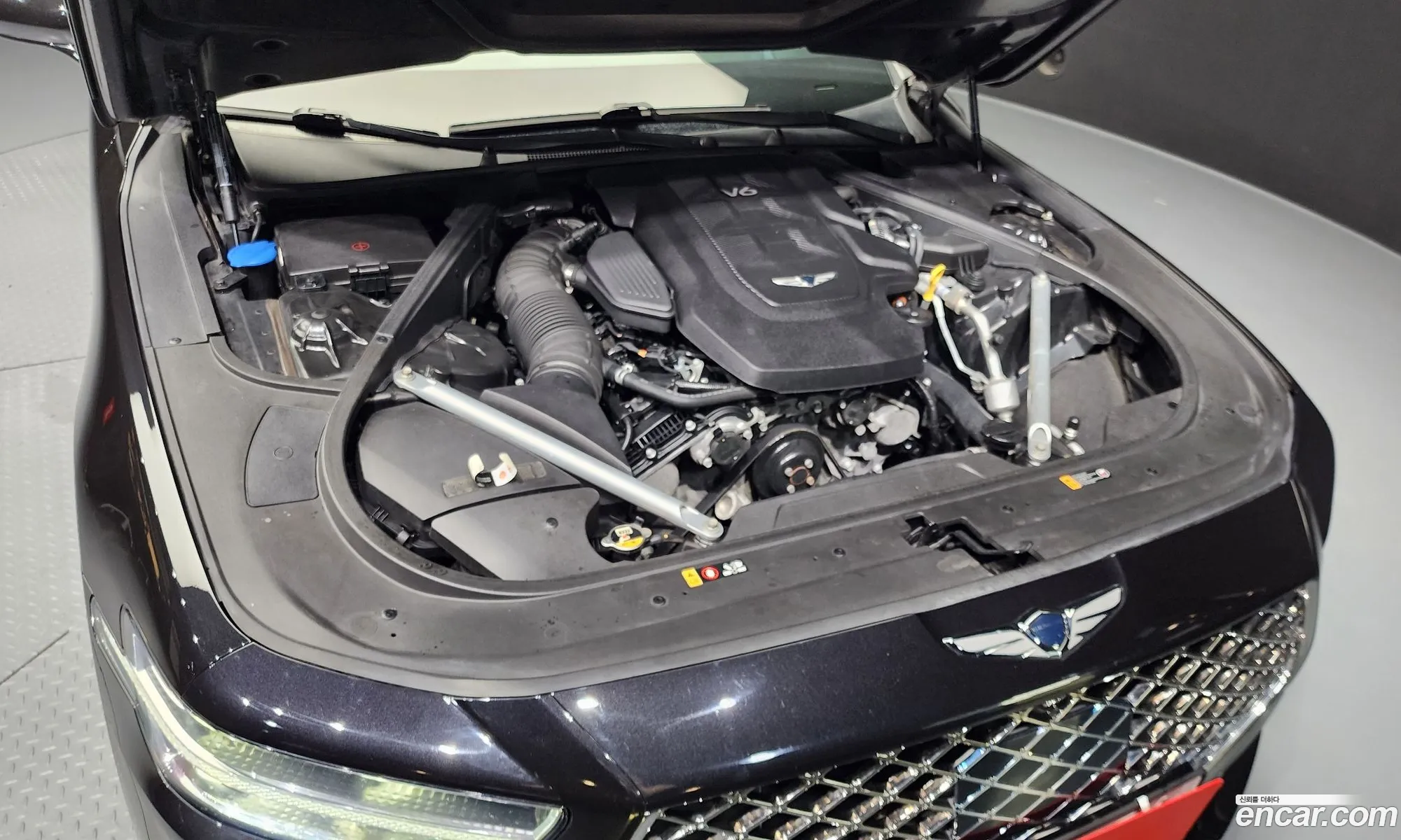 Genesis G90 I 38 Awd 2019 - фотография 1708221