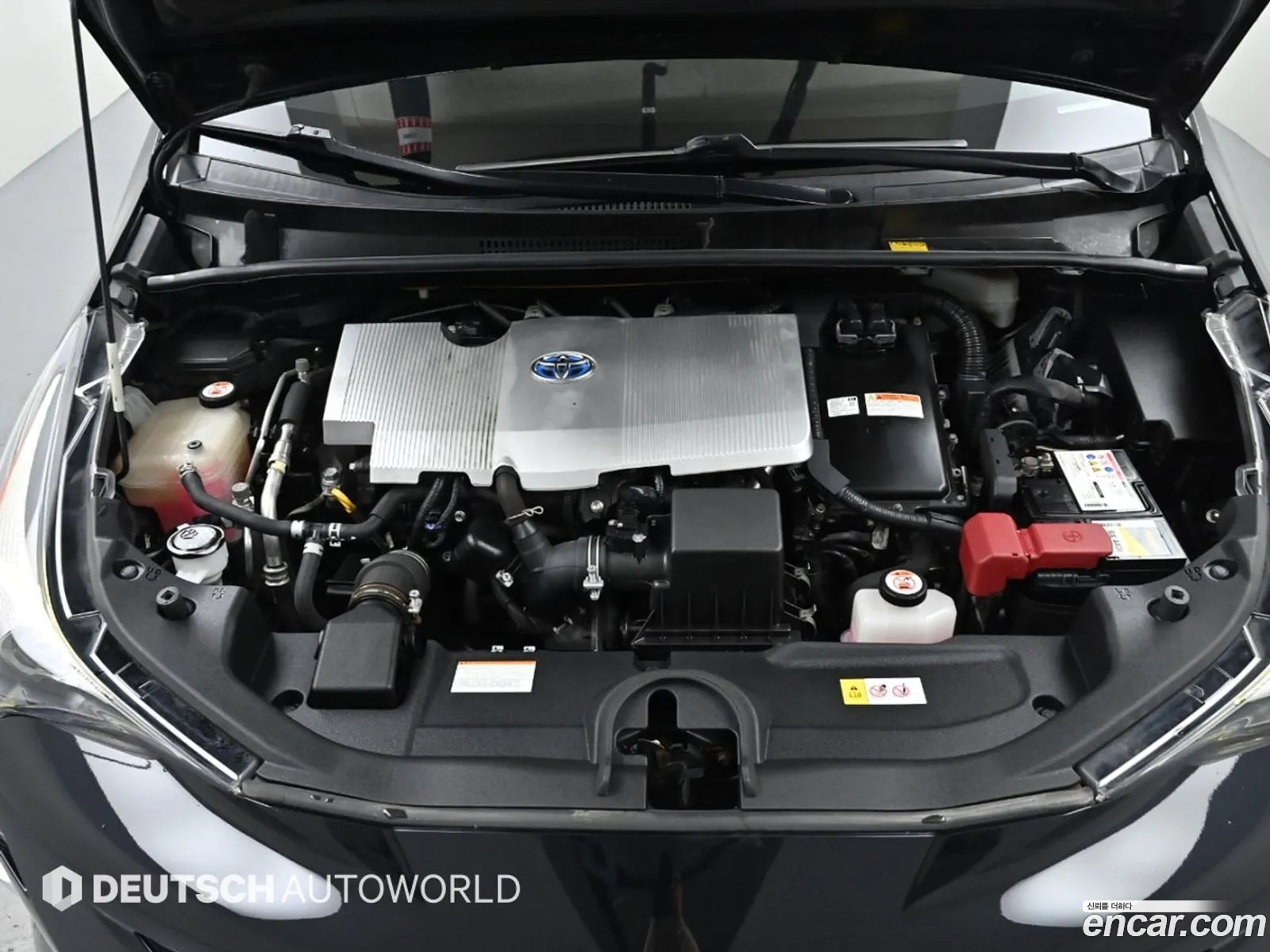 Toyota Prius Iv Xw50 18E 2017 - фотография 14401267
