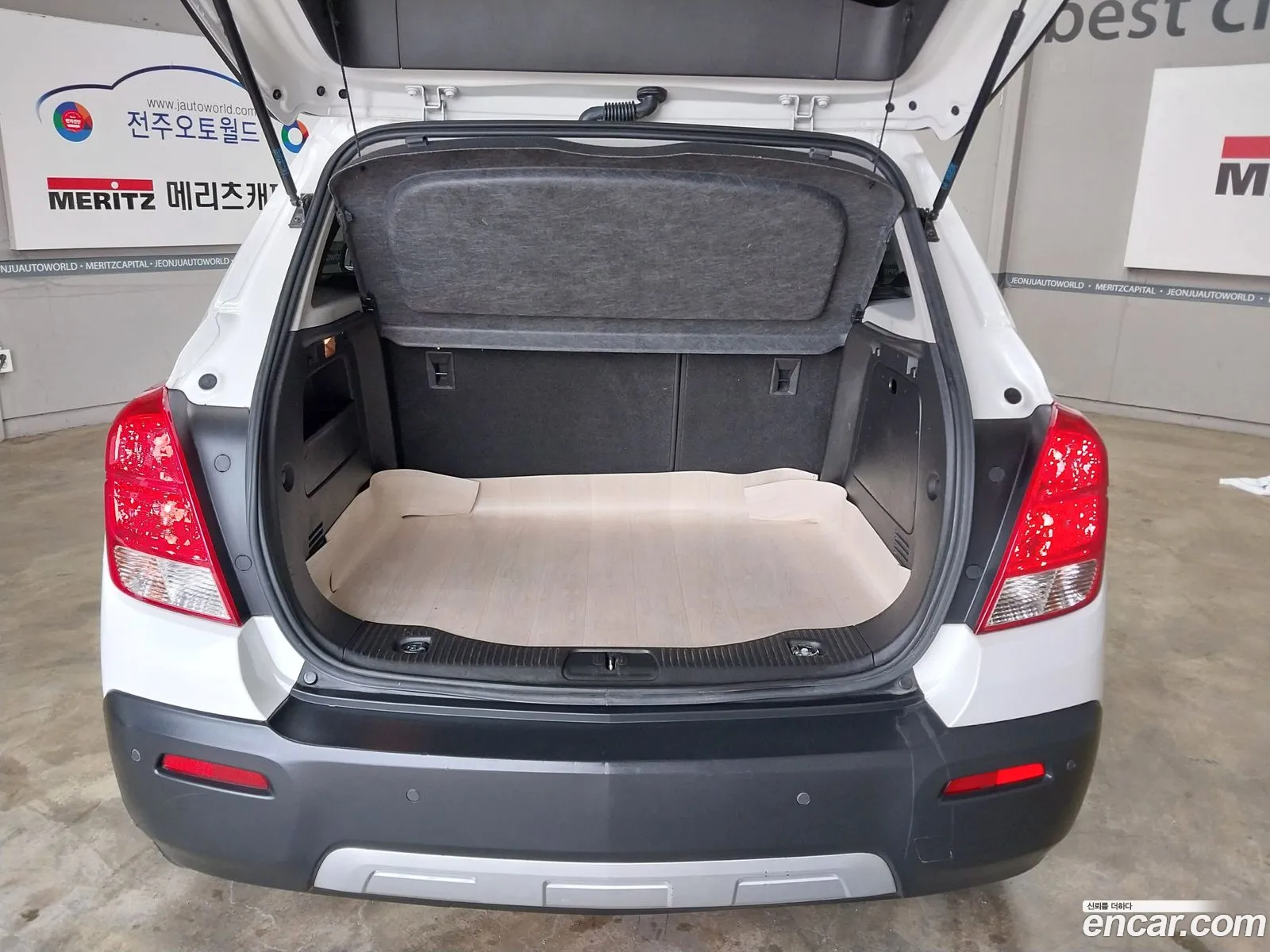 Chevrolet Trax I 14 Ltz 2015 - фотография 6464447