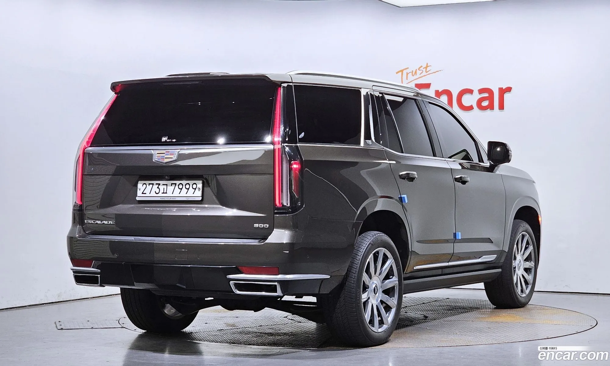 Cadillac Escalade V 62 2021 - фотография 3524388
