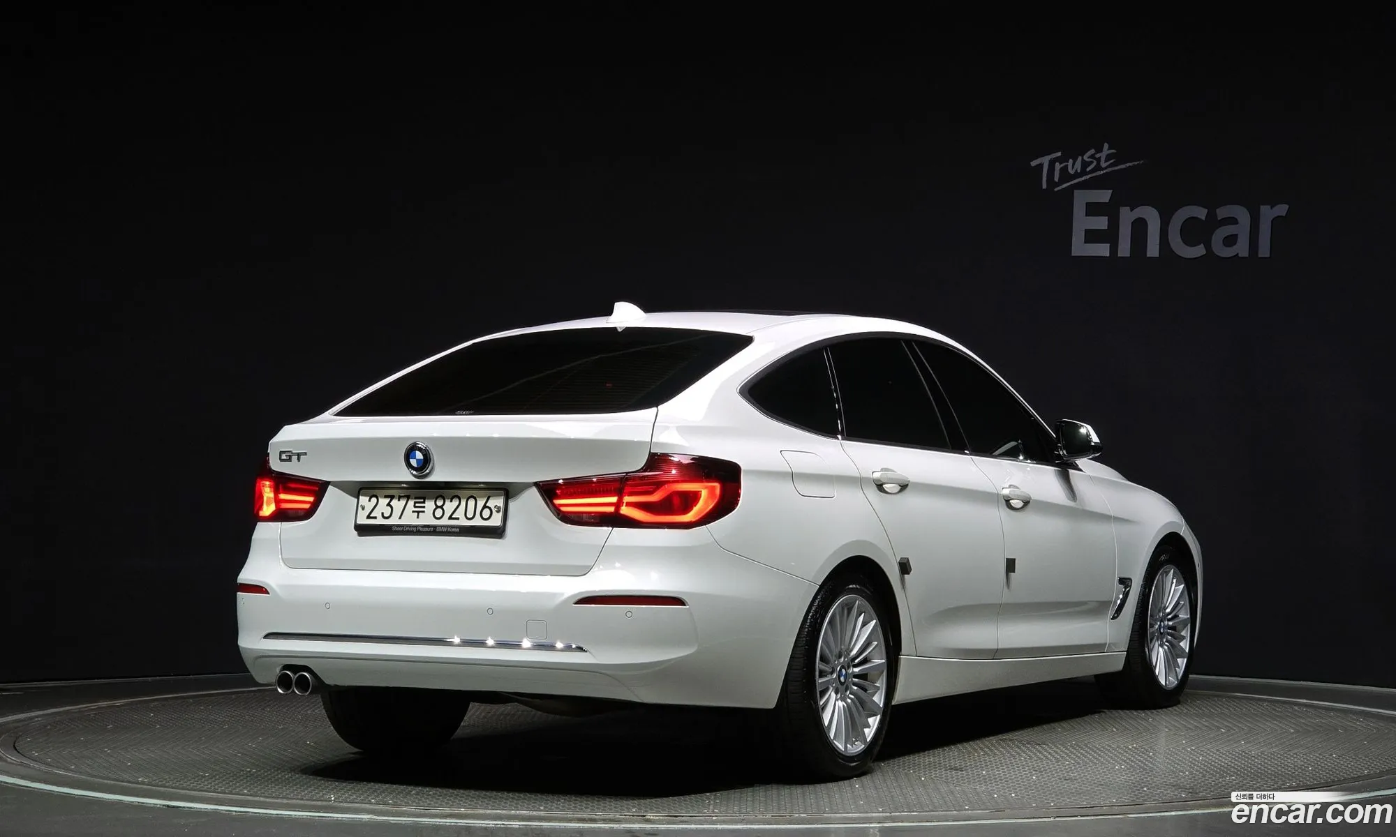 BMW 6Er Iv G32 Gt 320D Luxury 2020 - фотография 13486404