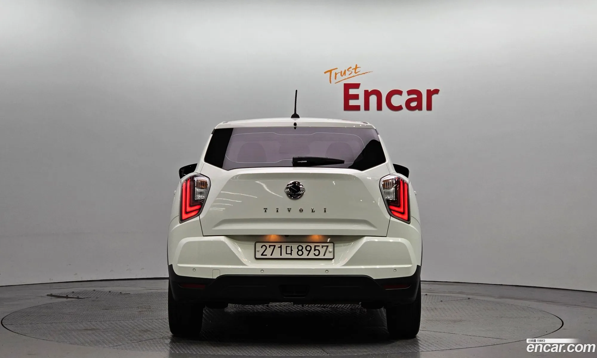 Kg Mobility Ssangyong Very New Tivoli Diesel 16 2Wd V1 - фотография 16951338