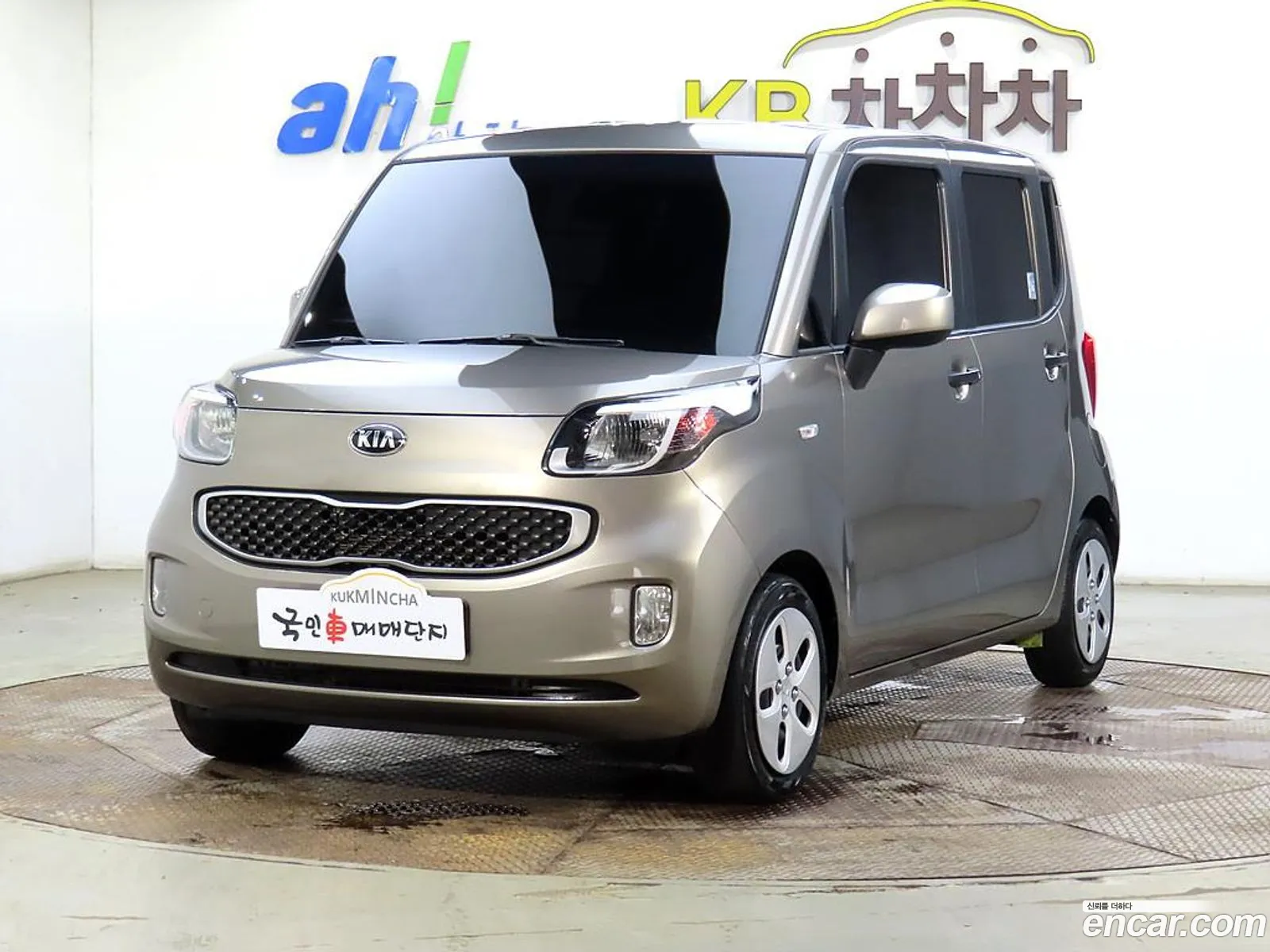 Kia Ray Luxury Van 2016 - фотография 18944041