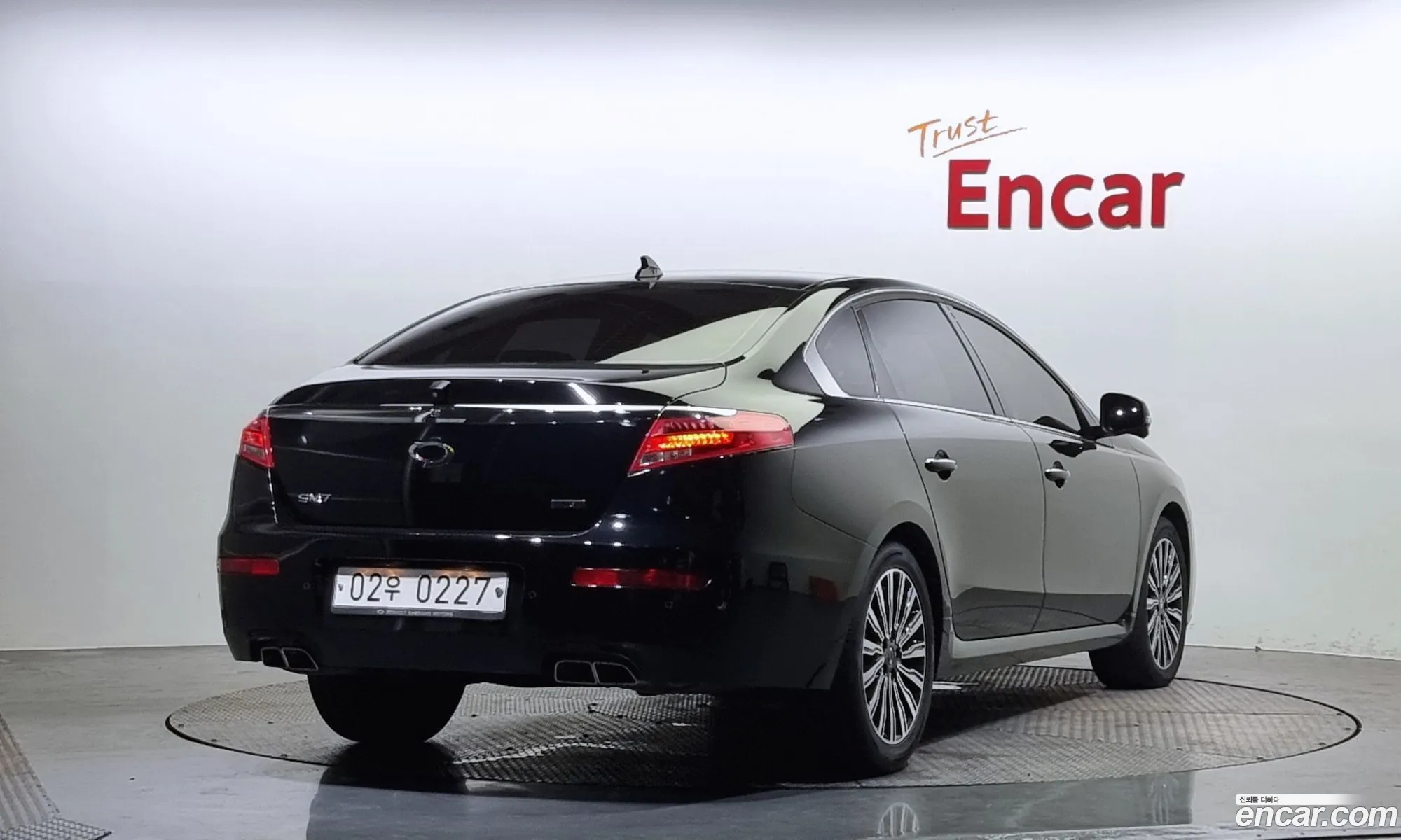 Renault Samsung Sm7 Re 2016 - фотография 682913