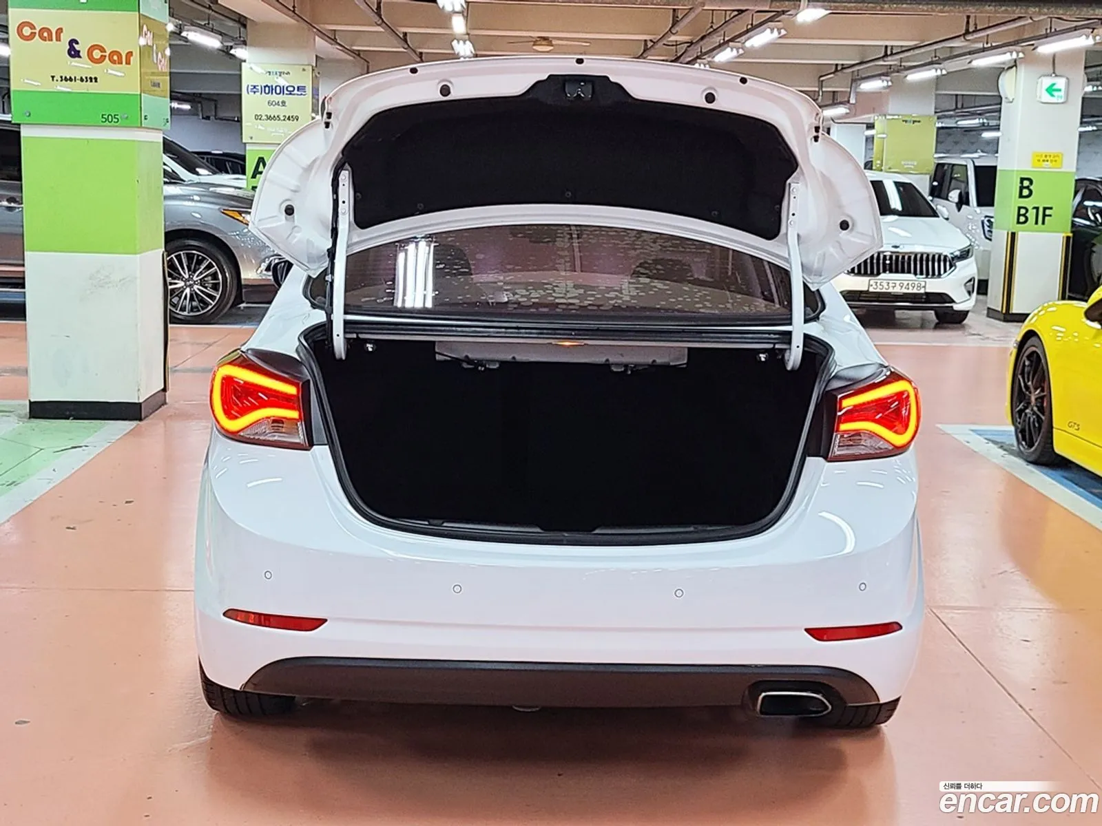 Hyundai Avante 16 Gdi Premium 2015 - фотография 17057345