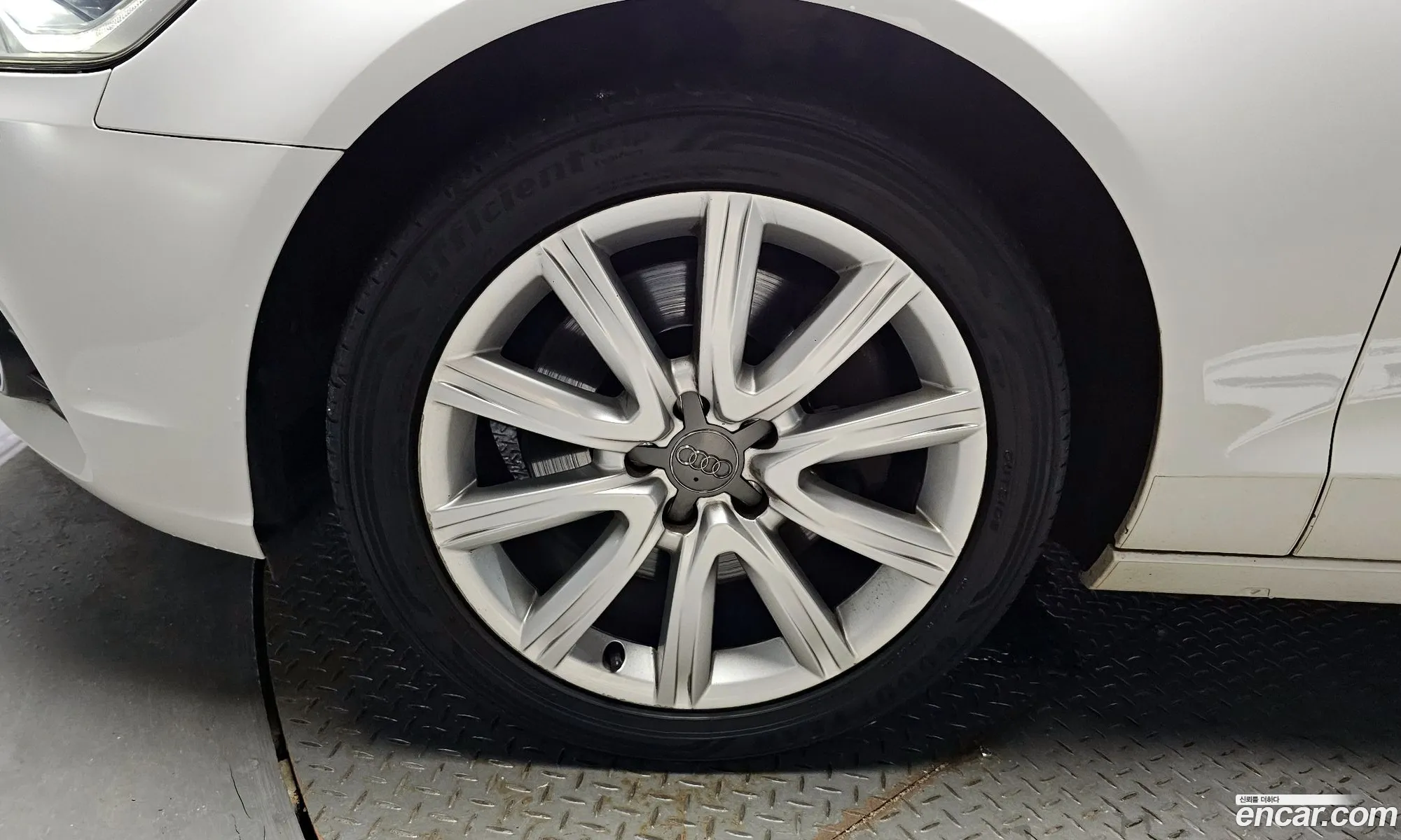 Audi A6 Iv C7 30 Tdi Quattro 2014 - фотография 3960399