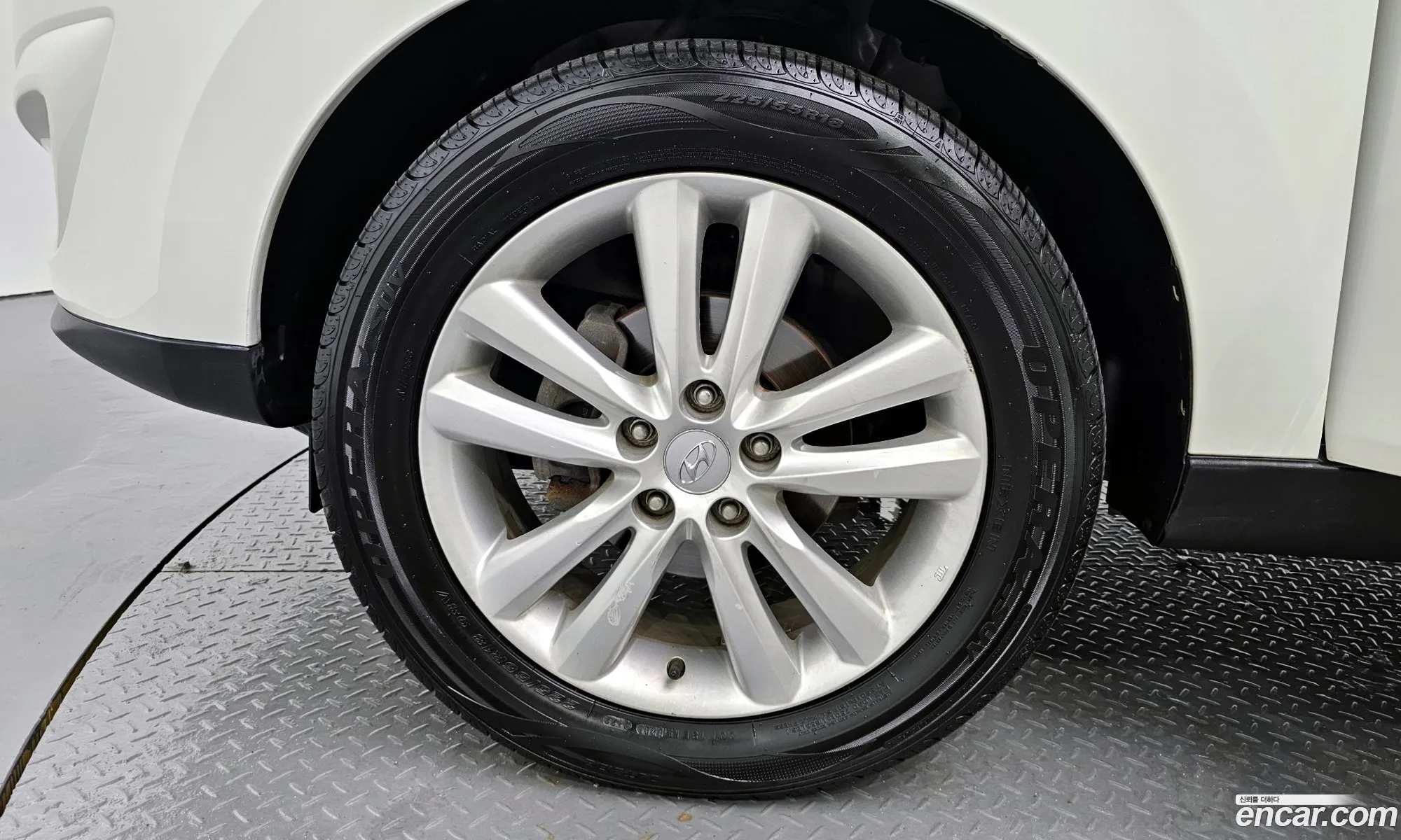 Hyundai Tucson Ix Diesel 2Wd Lx20 Luxury - фотография 18862542