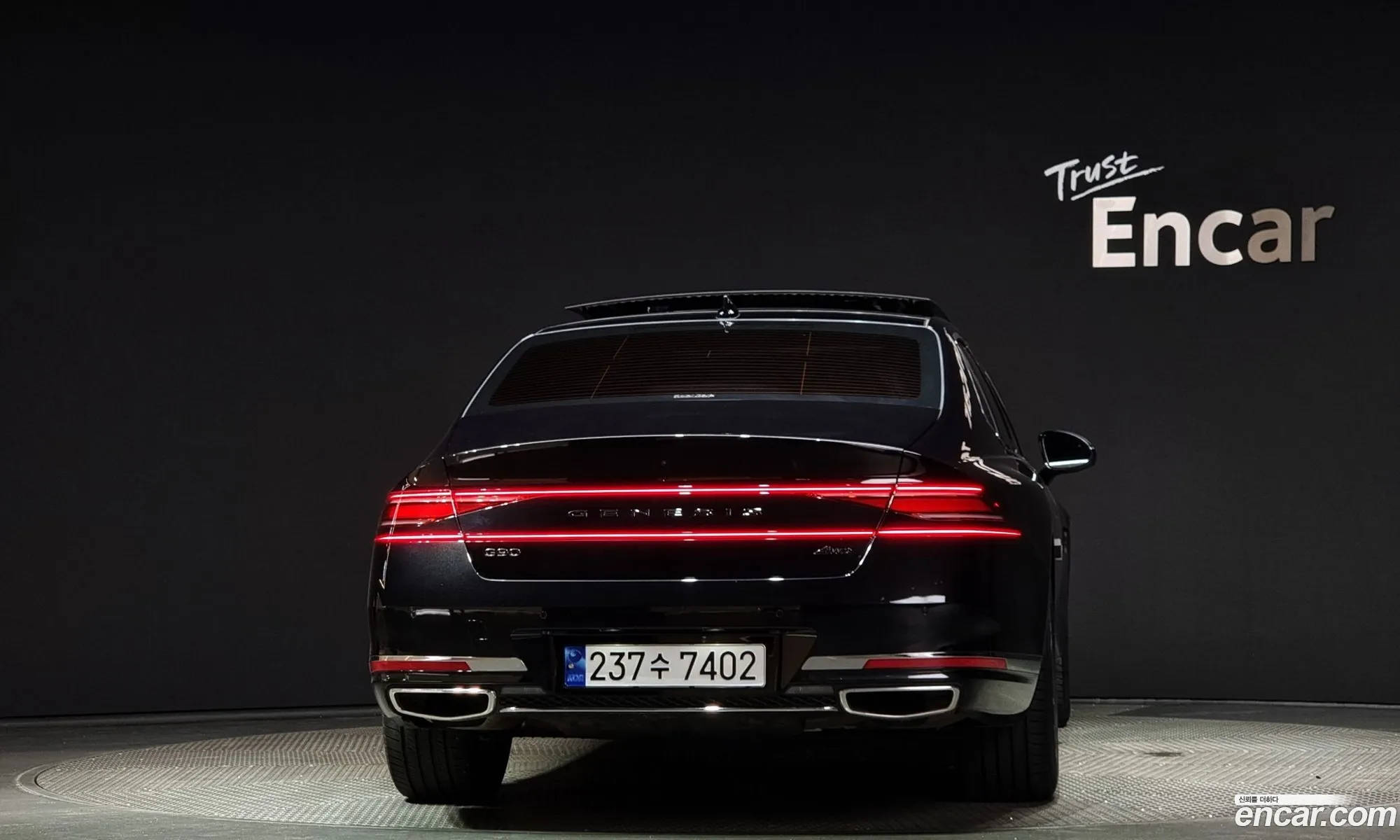 Genesis G90 Gasoline 35 Turbo Awd 2023 - фотография 1698289