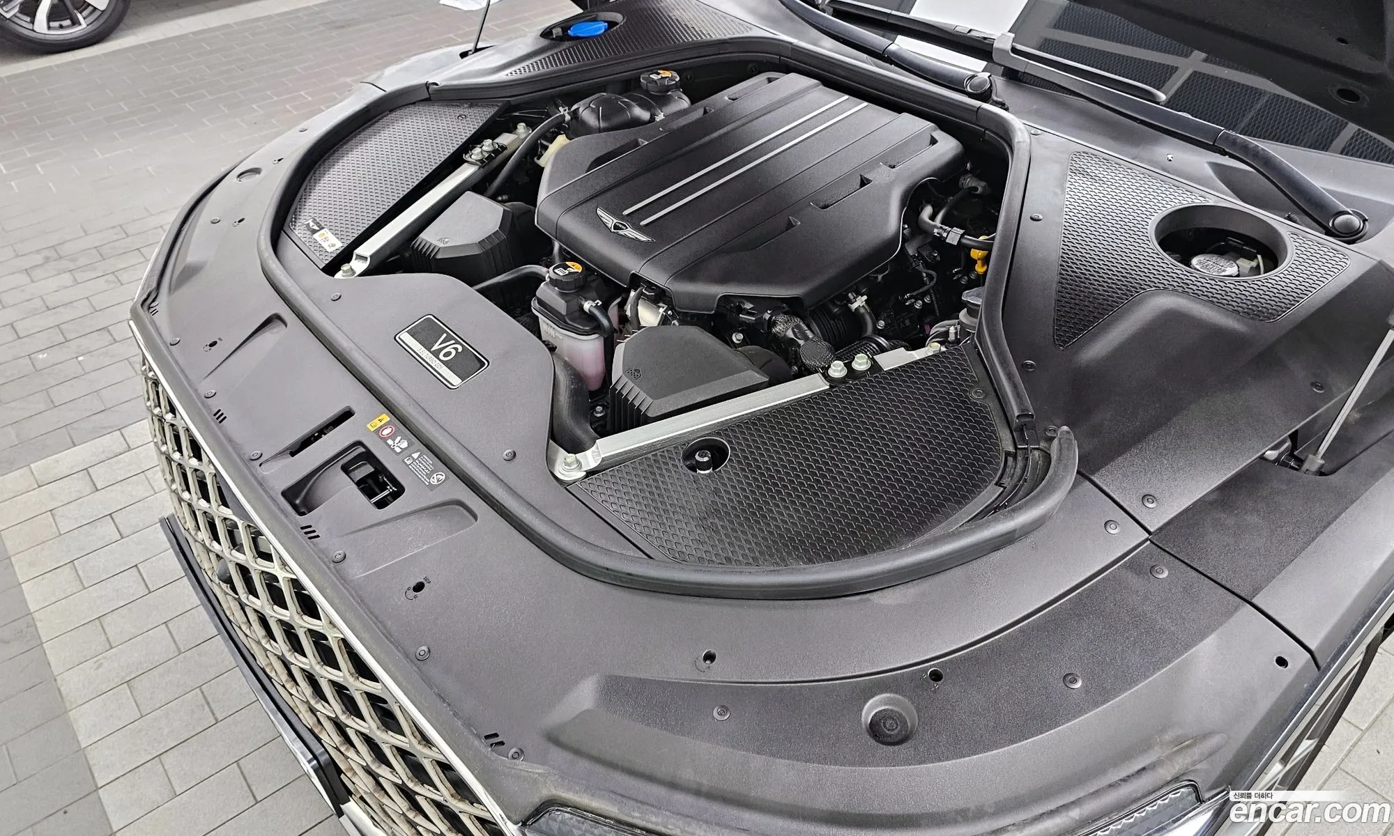 Genesis G90 Gasoline 35 Turbo Awd 2023 - фотография 1698291