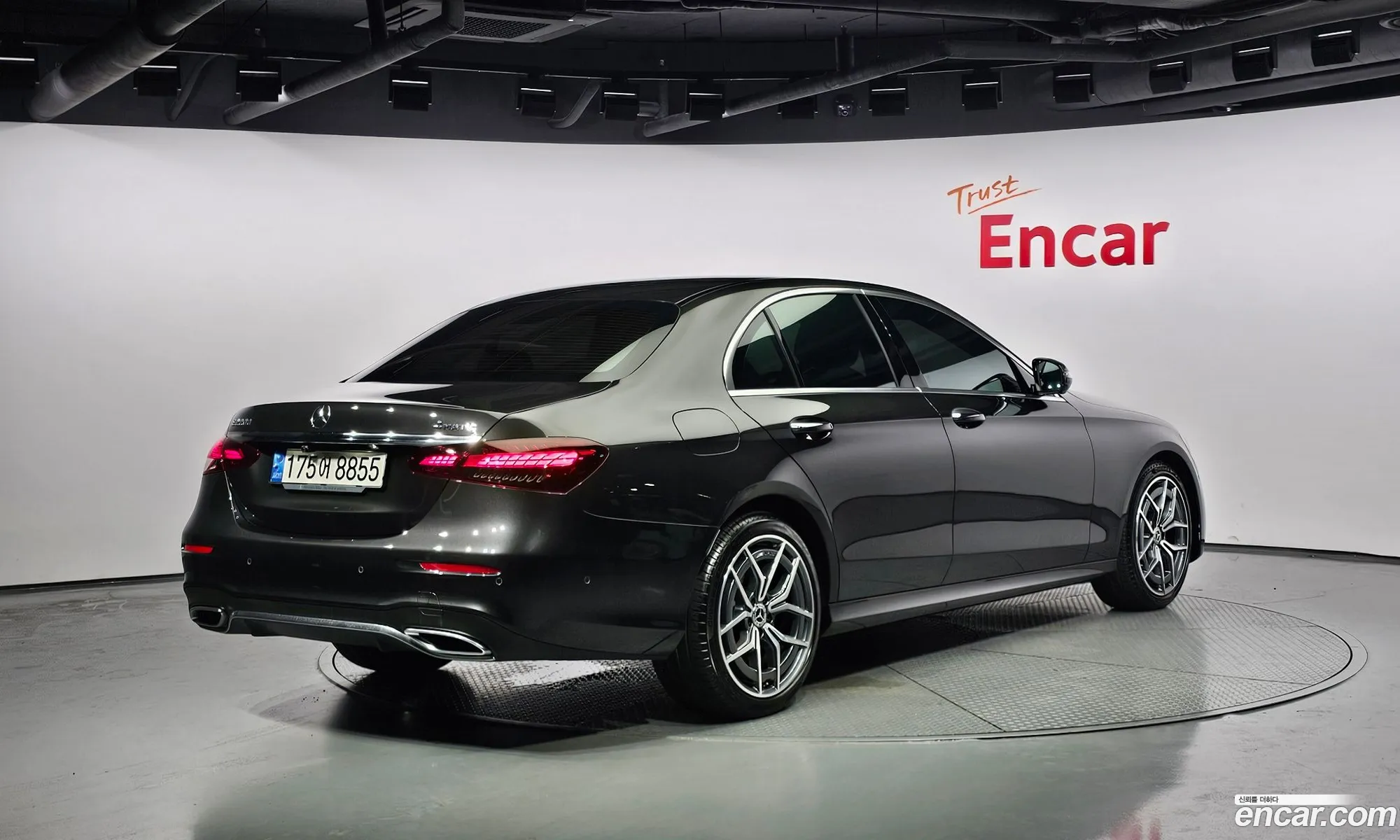 Mercedes-Benz E-Klasse V W213 S213 C238 E220D 4Matic Amg Line 2021 - фотография 11347587
