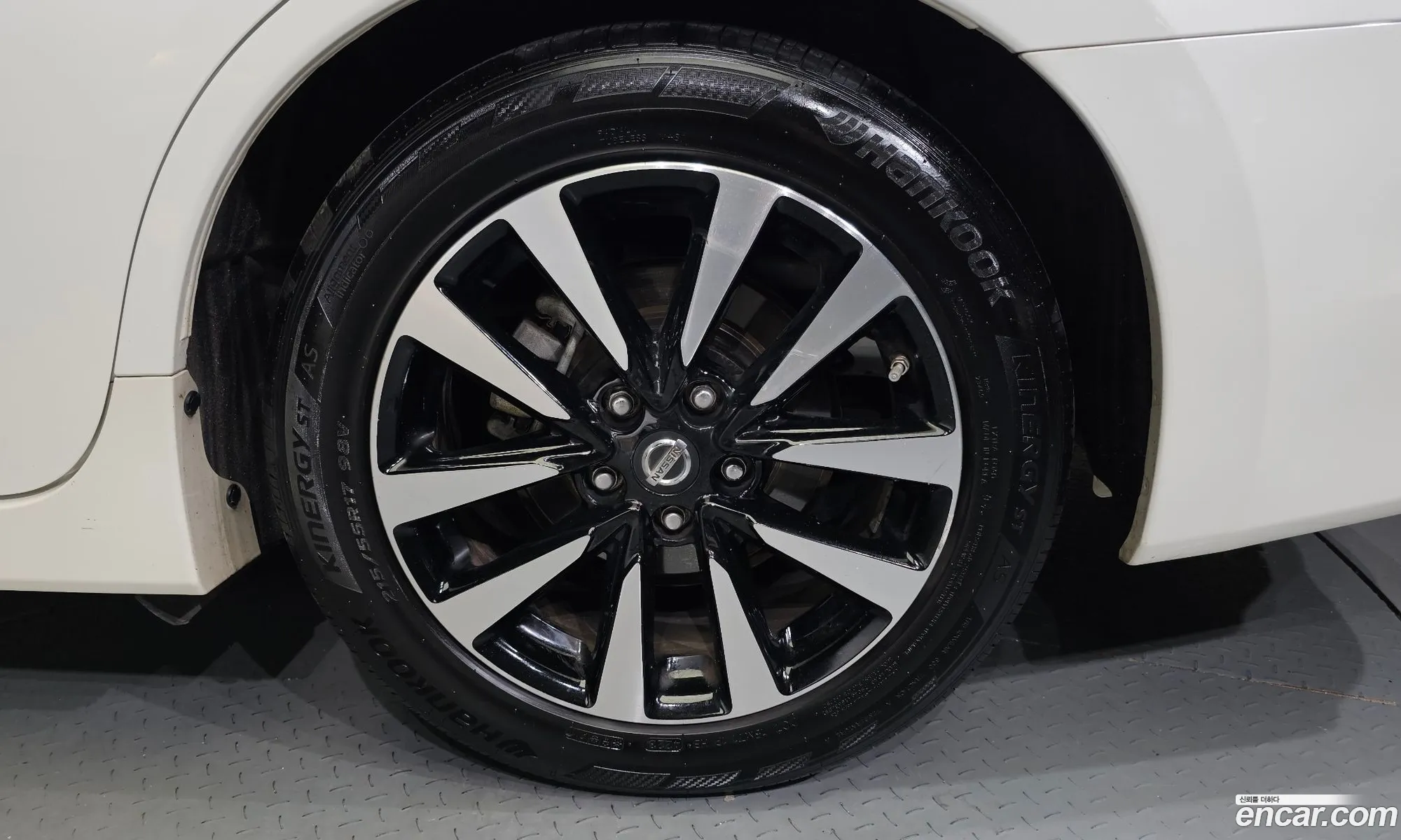 Nissan Altima V L33 25 2018 - фотография 3516996