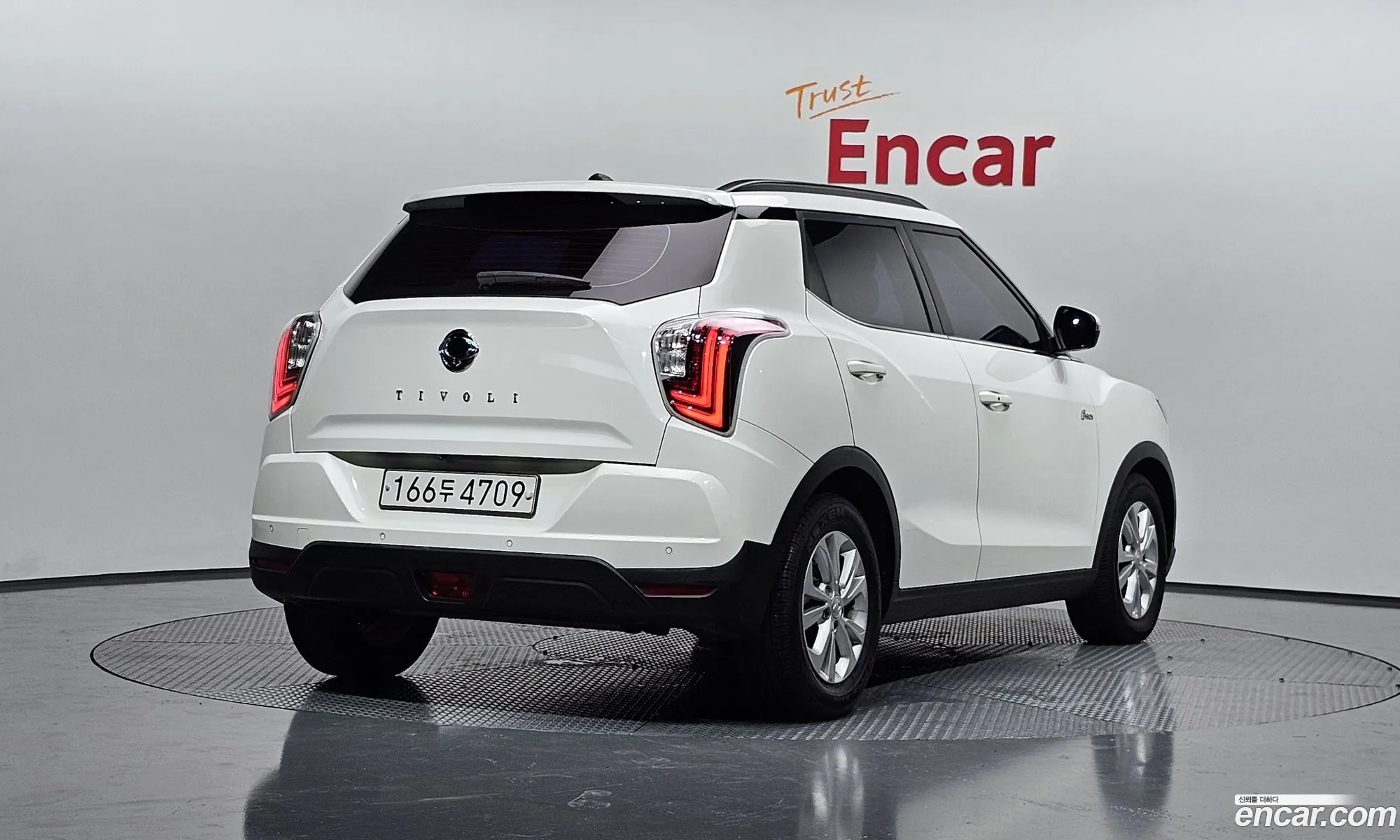 Ssangyong Tivoli Tivoli Gasoline 15 2Wd 2019 - фотография 14383727