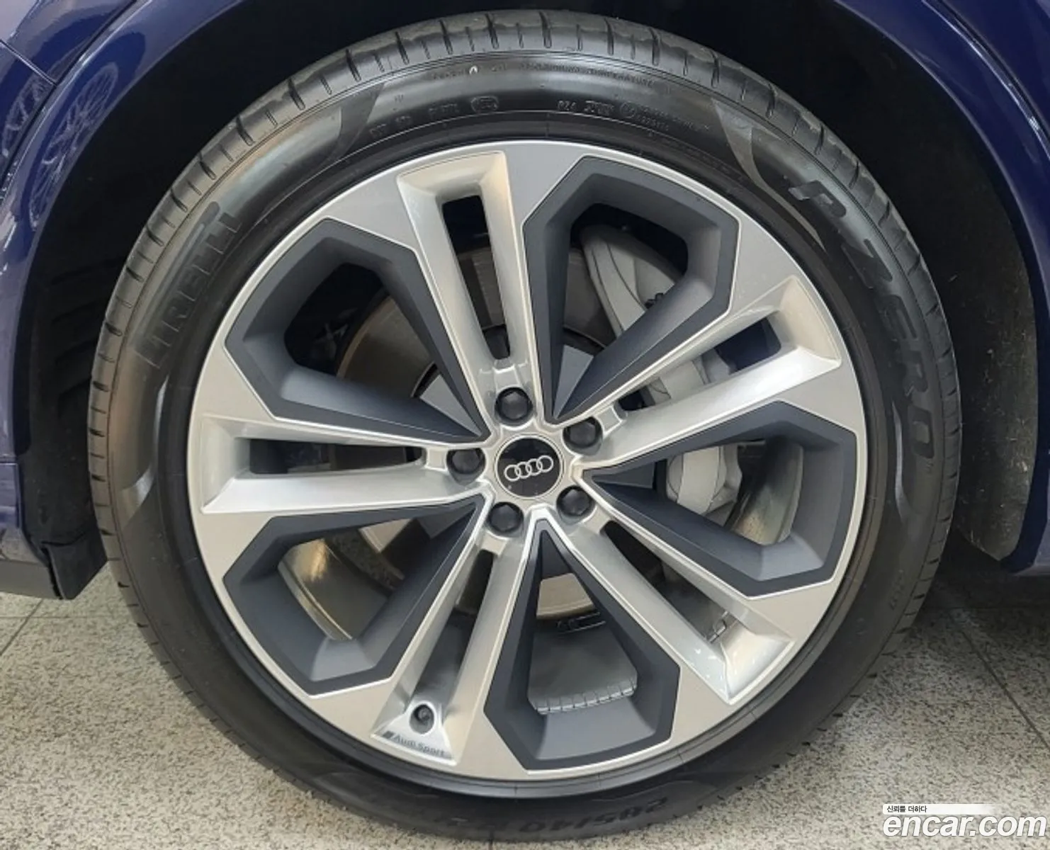 Audi Q7 Ii 4M 55 Tfsi Quattro Premium 2022 - фотография 3960326