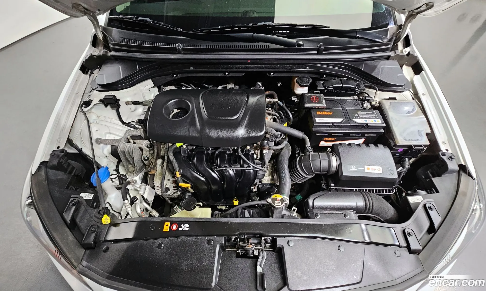 Hyundai Avante Vi 16 Gdi Value Plus 2017 - фотография 18943772