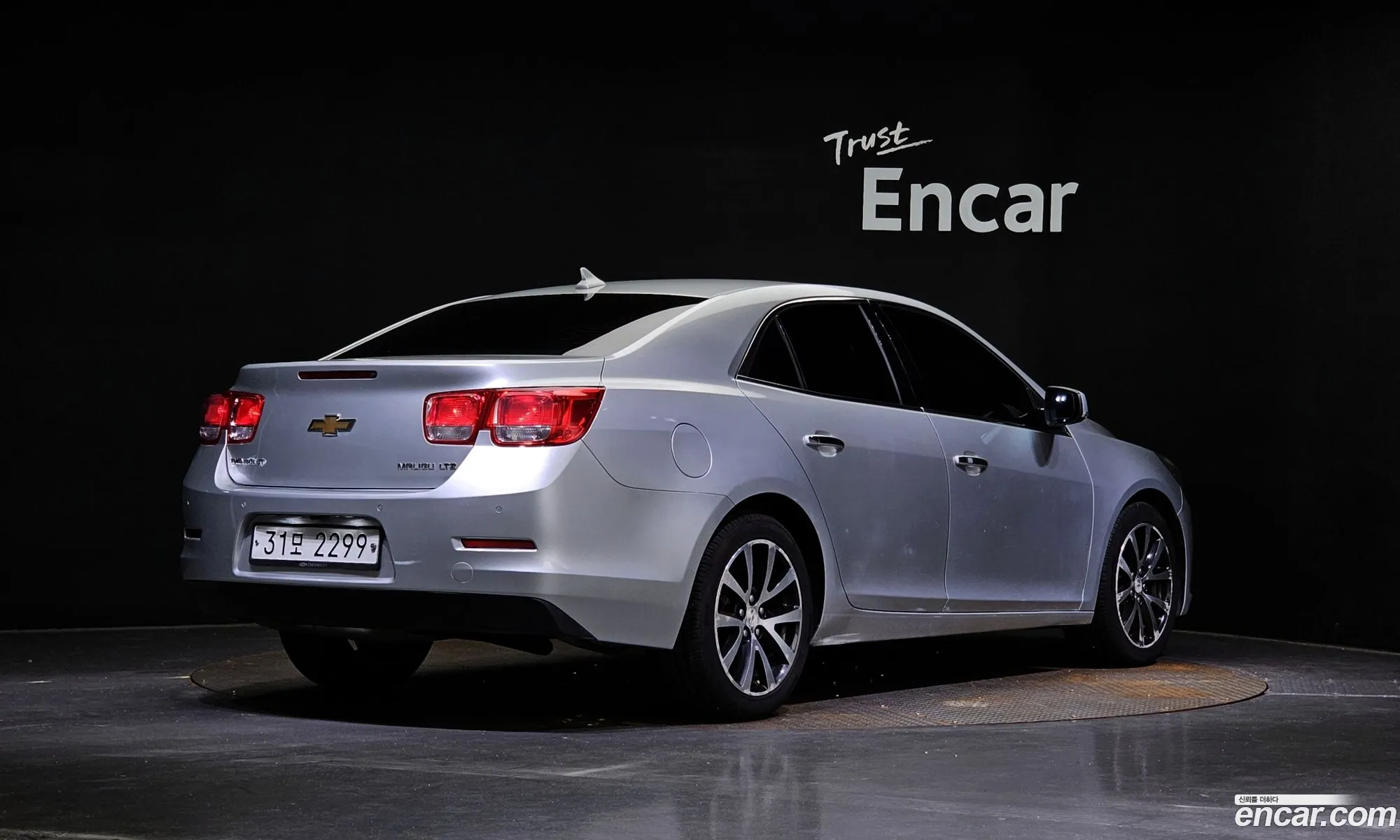 Chevrolet Malibu 20 Ltz Deluxe Pack Black Wheel 2012 - фотография 6806457