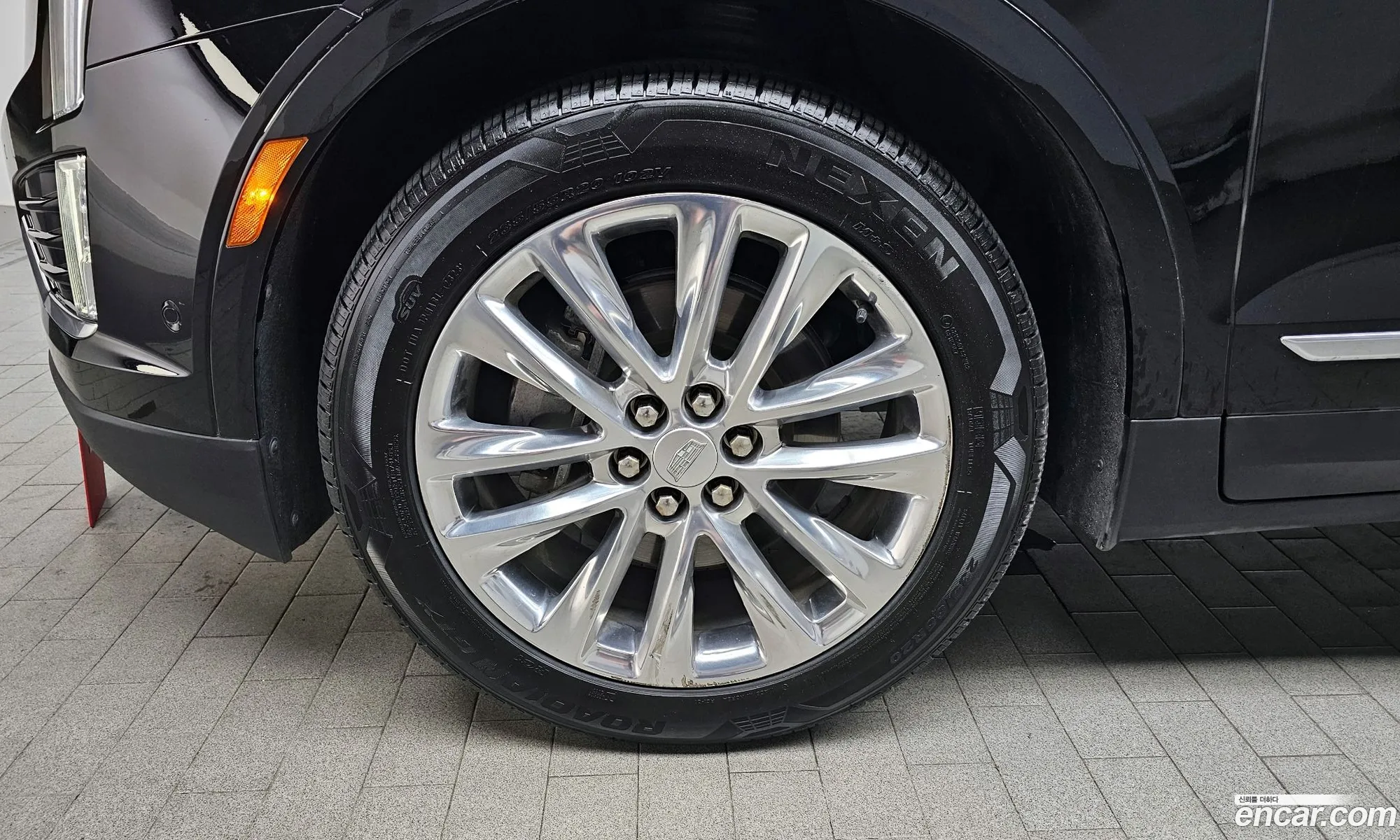 Cadillac Xt5 I 36 Platinum Awd 2019 - фотография 4425125