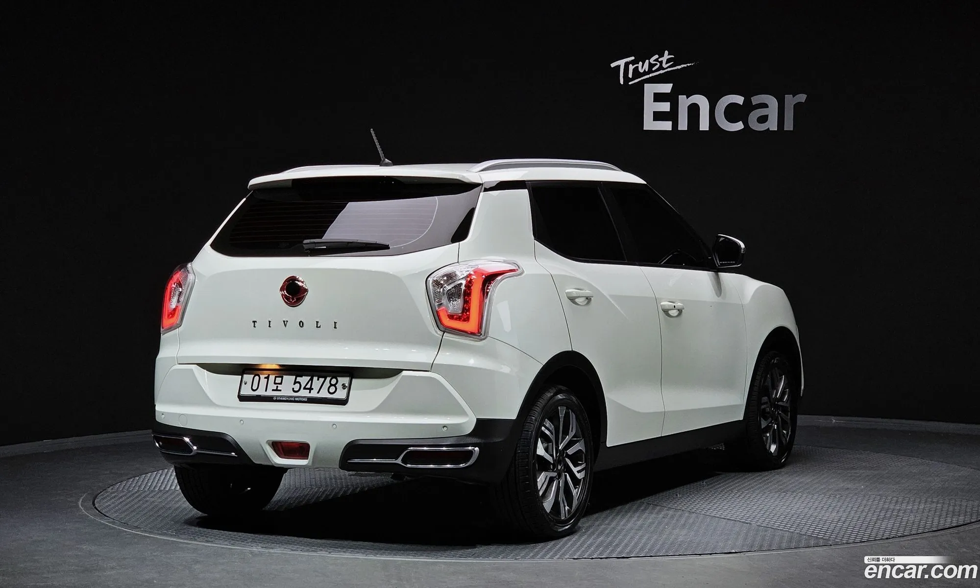 Ssangyong Tivoli Tivoli Gear Plus 2Wd 2019 - фотография 16933158
