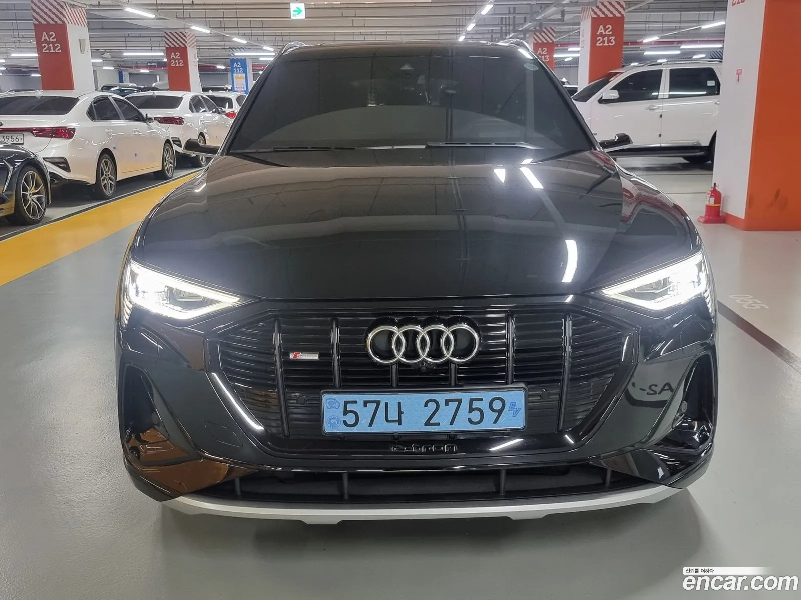 Audi E-Tron I 55 Quattro Sportback 2022 - фотография 3948047