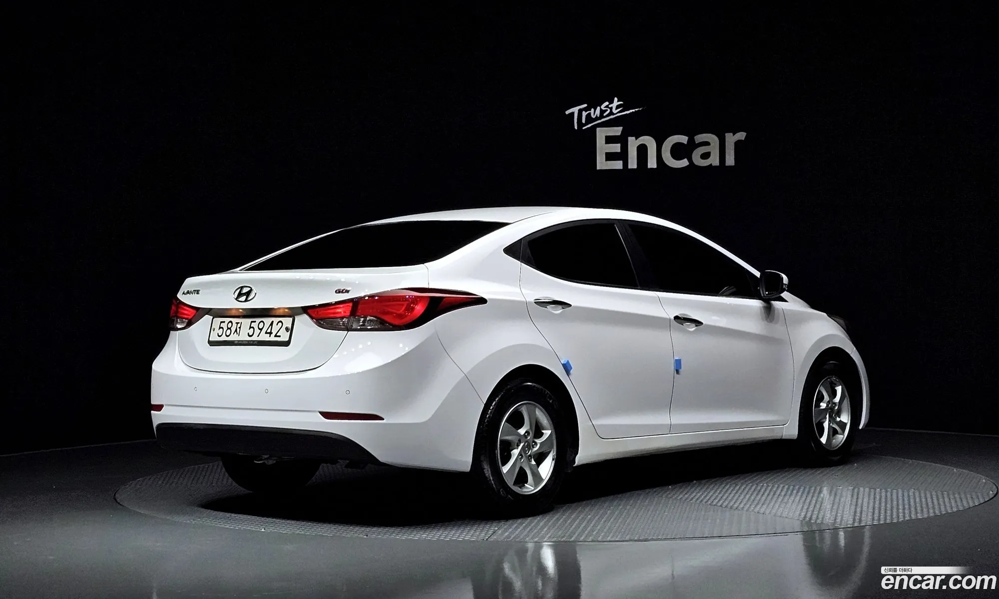 Hyundai The New Avante 16 Gdi Smart Basic Model - фотография 18984441