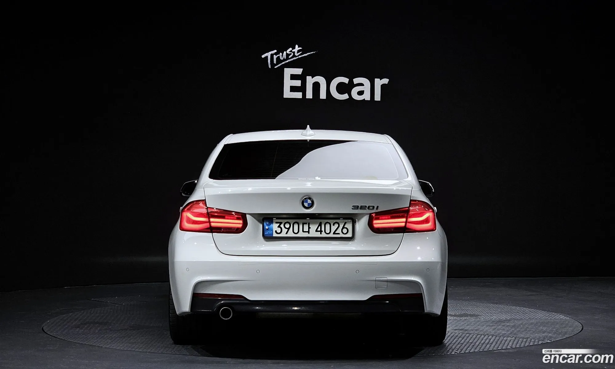 BMW 3Er 320I M Sports 2018 - фотография 12486919