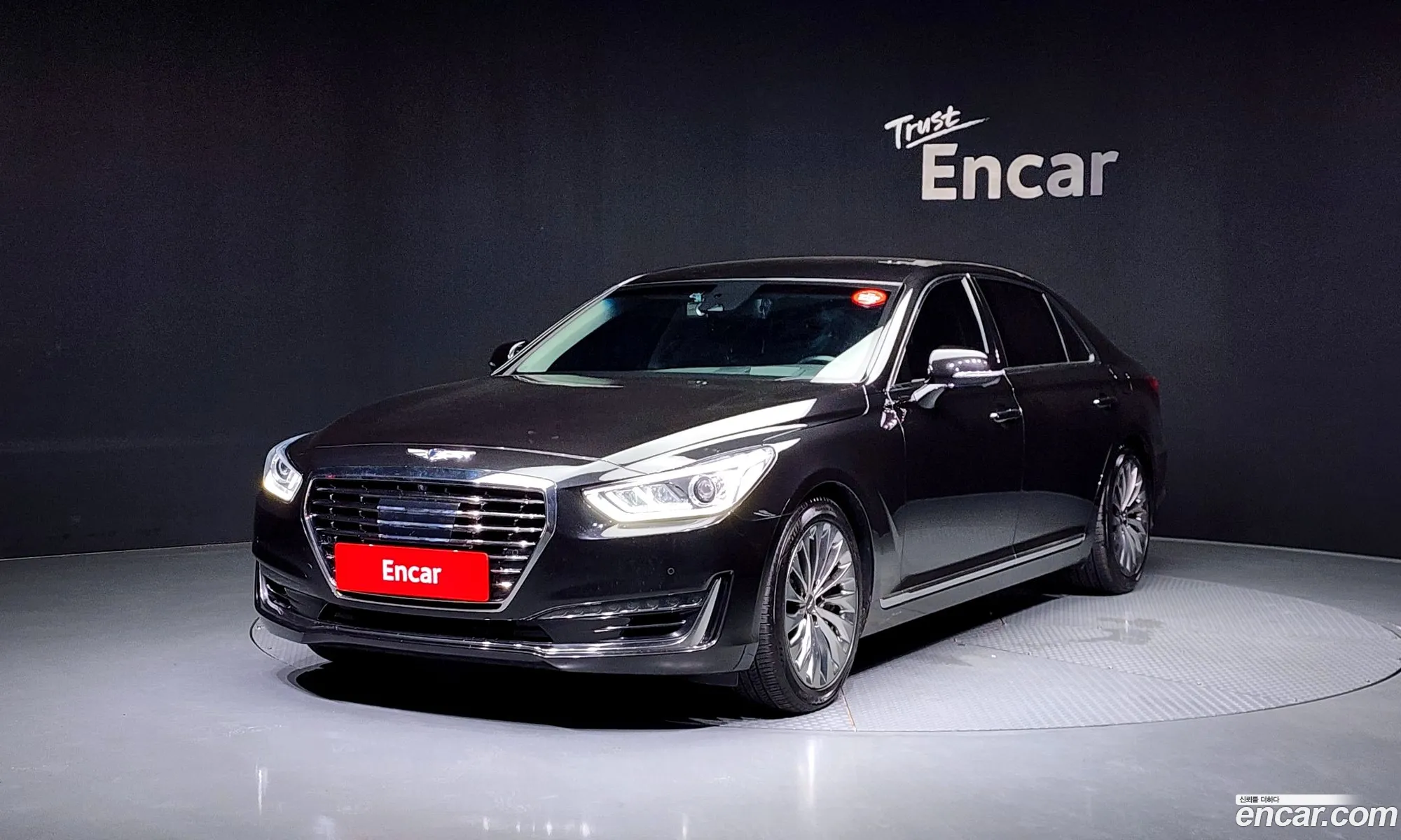Genesis G90 I 38 Gdi Awd 2018 - фотография 17194015